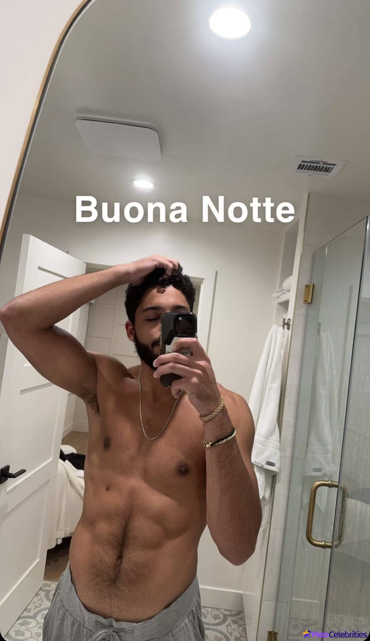 Michael Evans Behling leaked nude dick pics