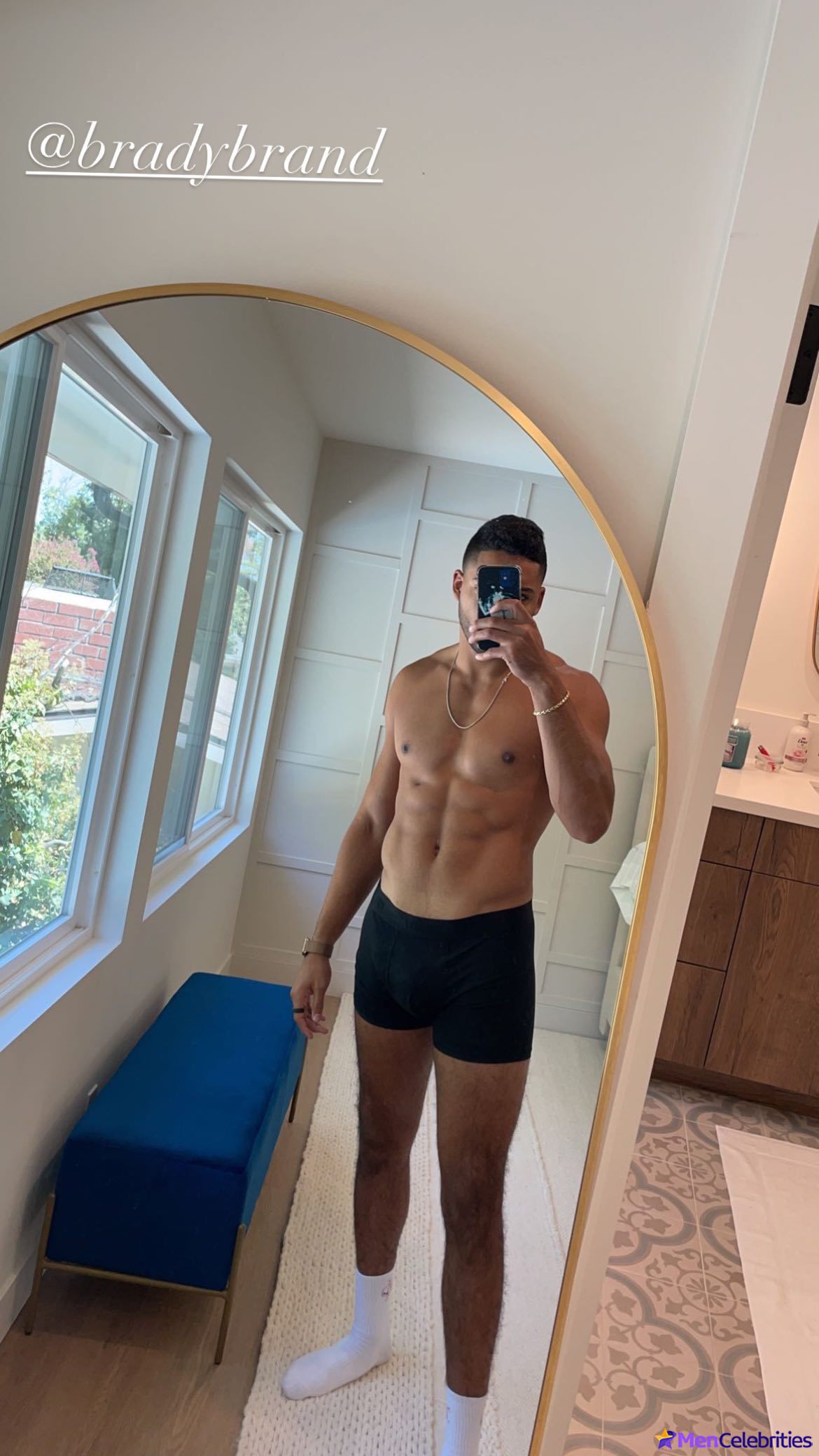 Michael Evans Behling shirtless and underwear pics