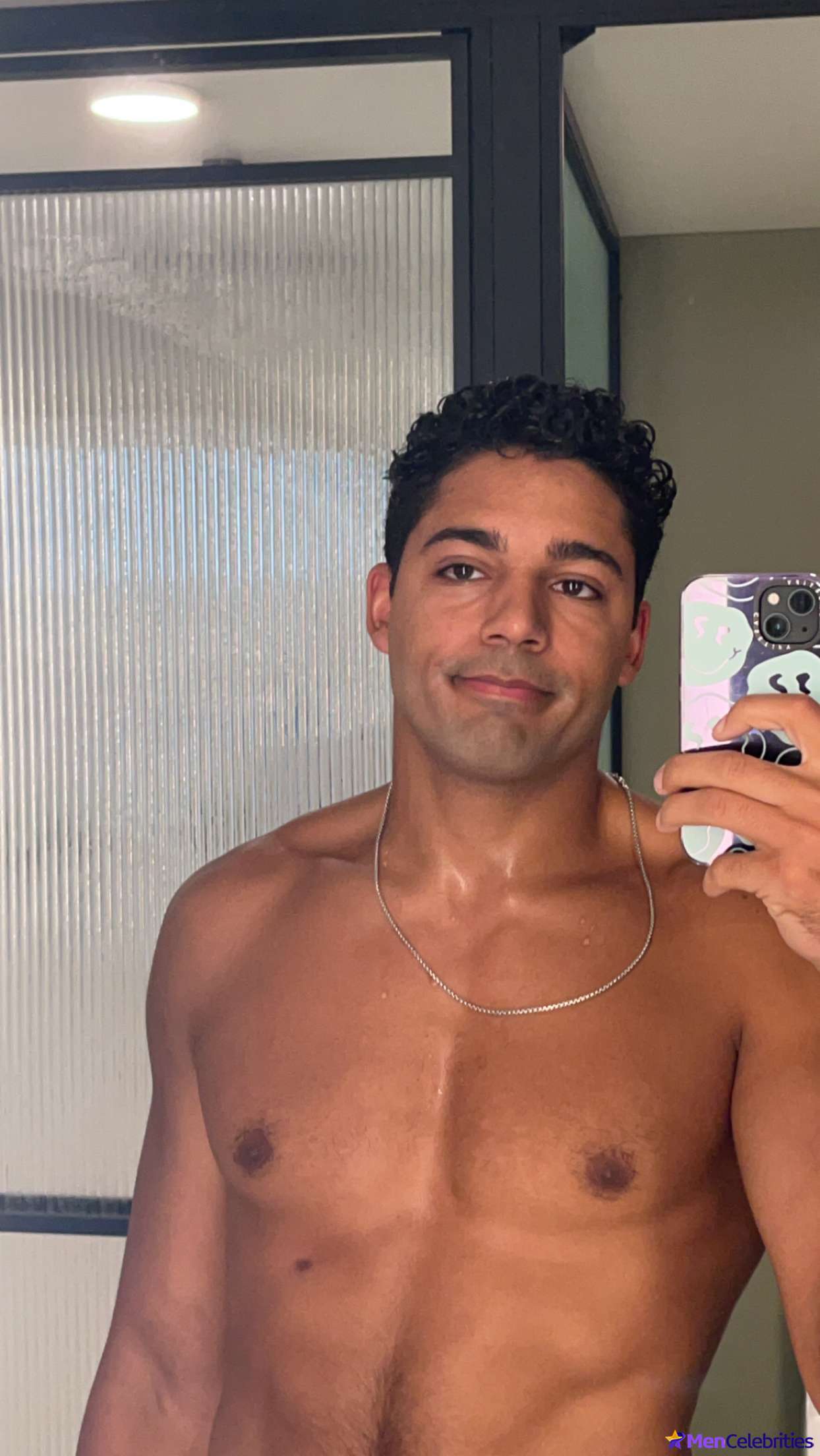 Michael Evans Behling shirtless and underwear pics