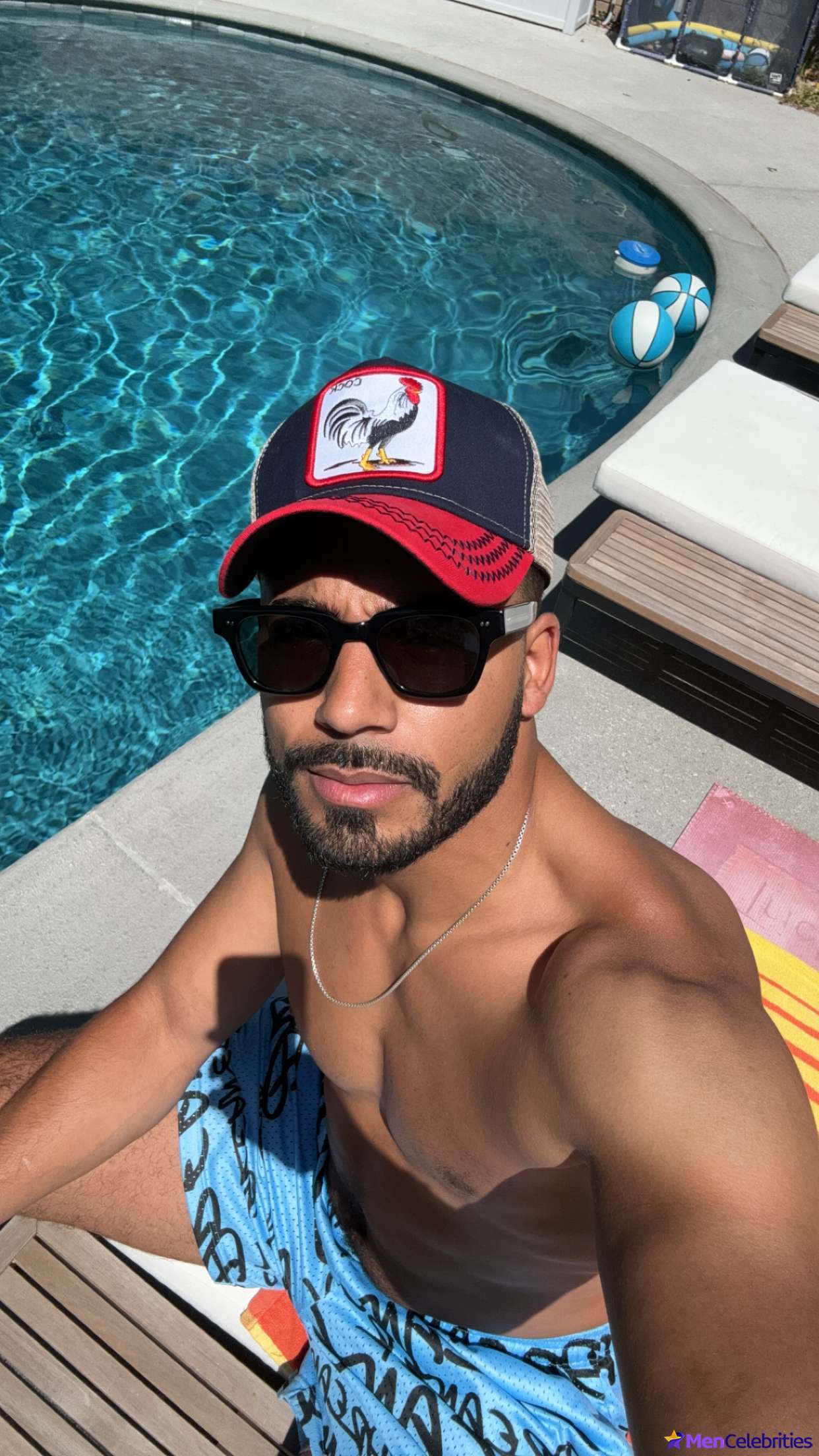 Michael Evans Behling shirtless and underwear pics