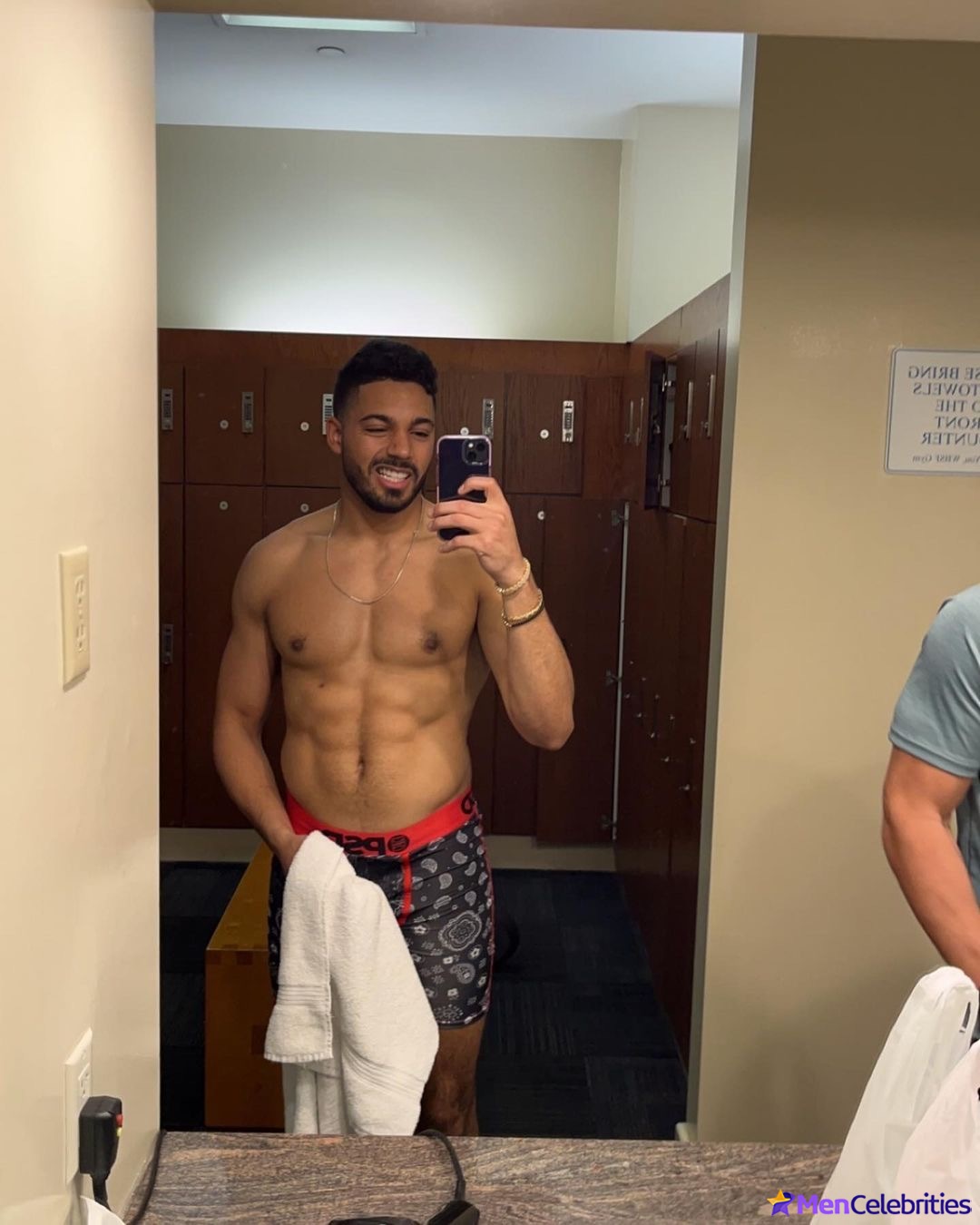 Michael Evans Behling shirtless and underwear pics
