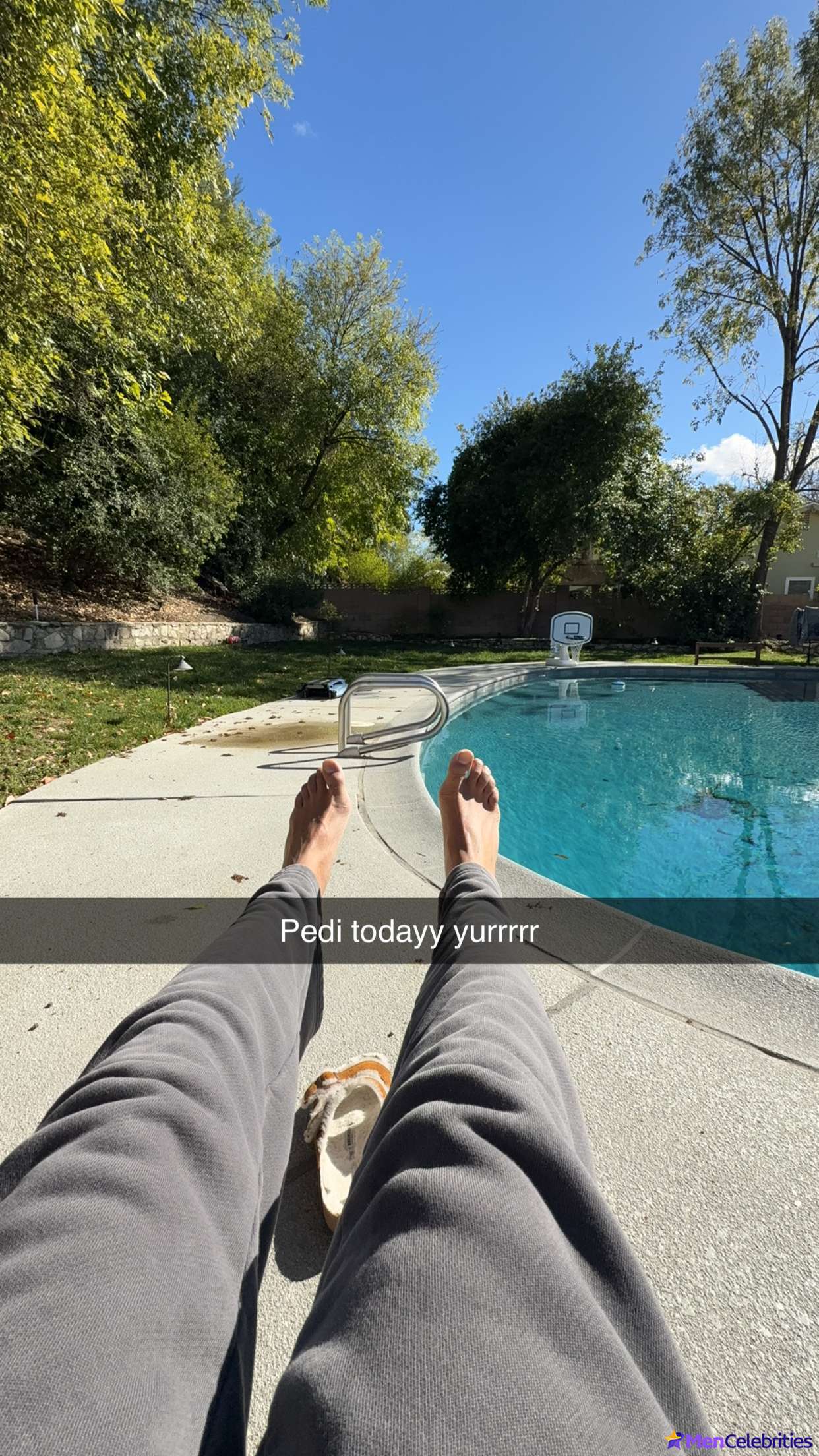 Michael Evans Behling foot photos