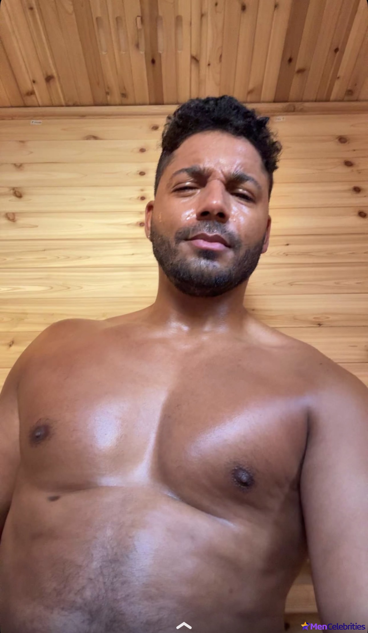 Michael Evans Behling shirtless and underwear pics