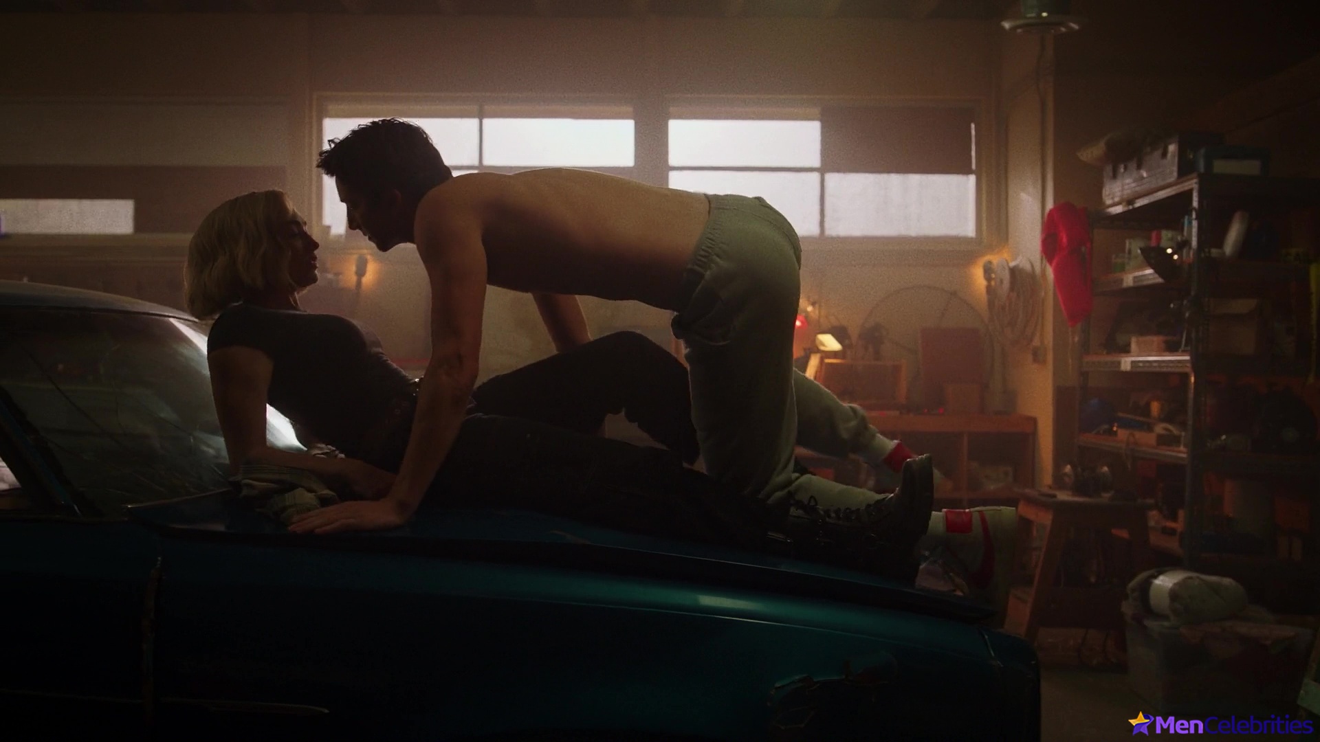 Milo Manheim nude and erotic underwear scenes