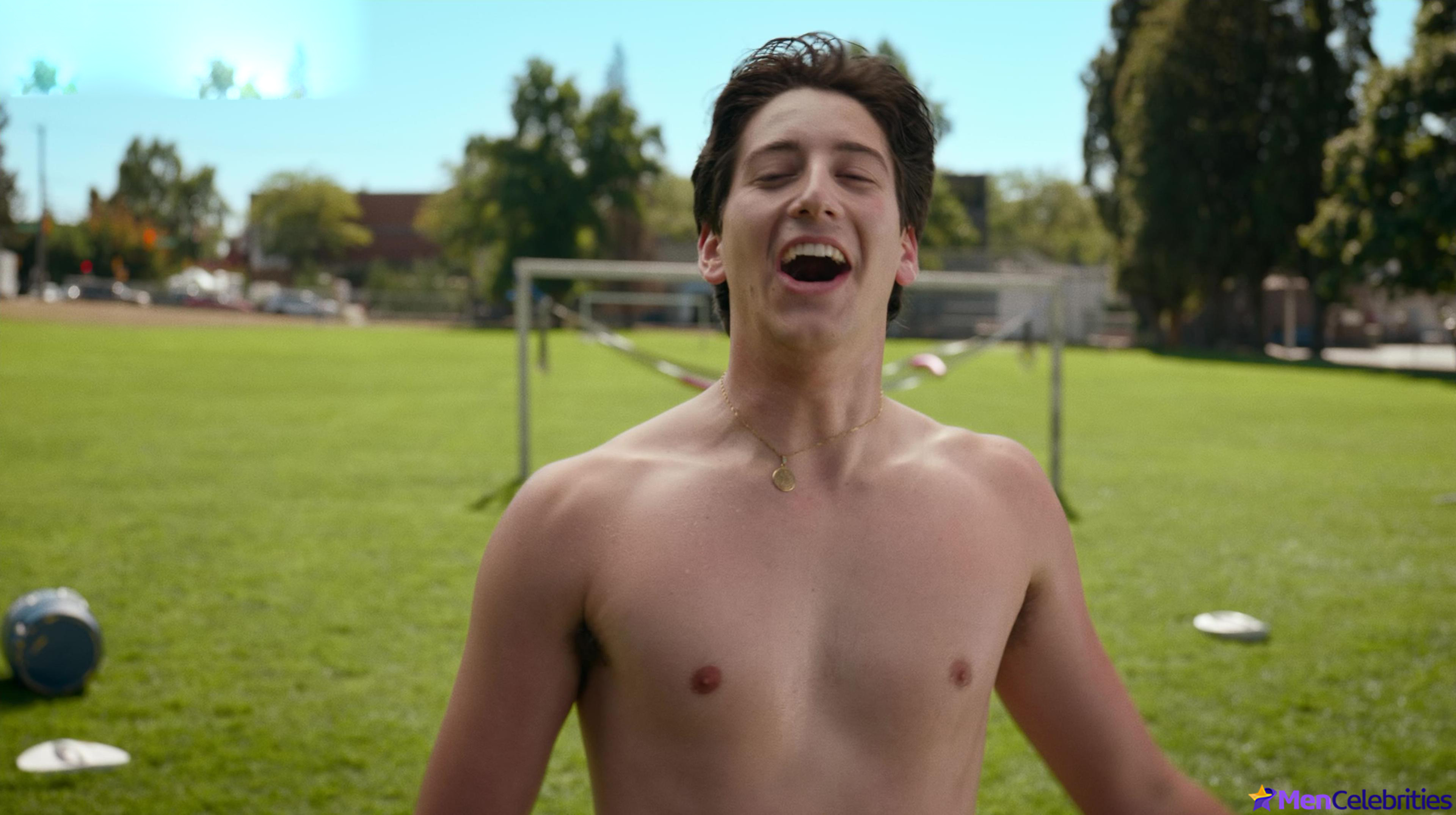 Milo Manheim nude and erotic underwear scenes
