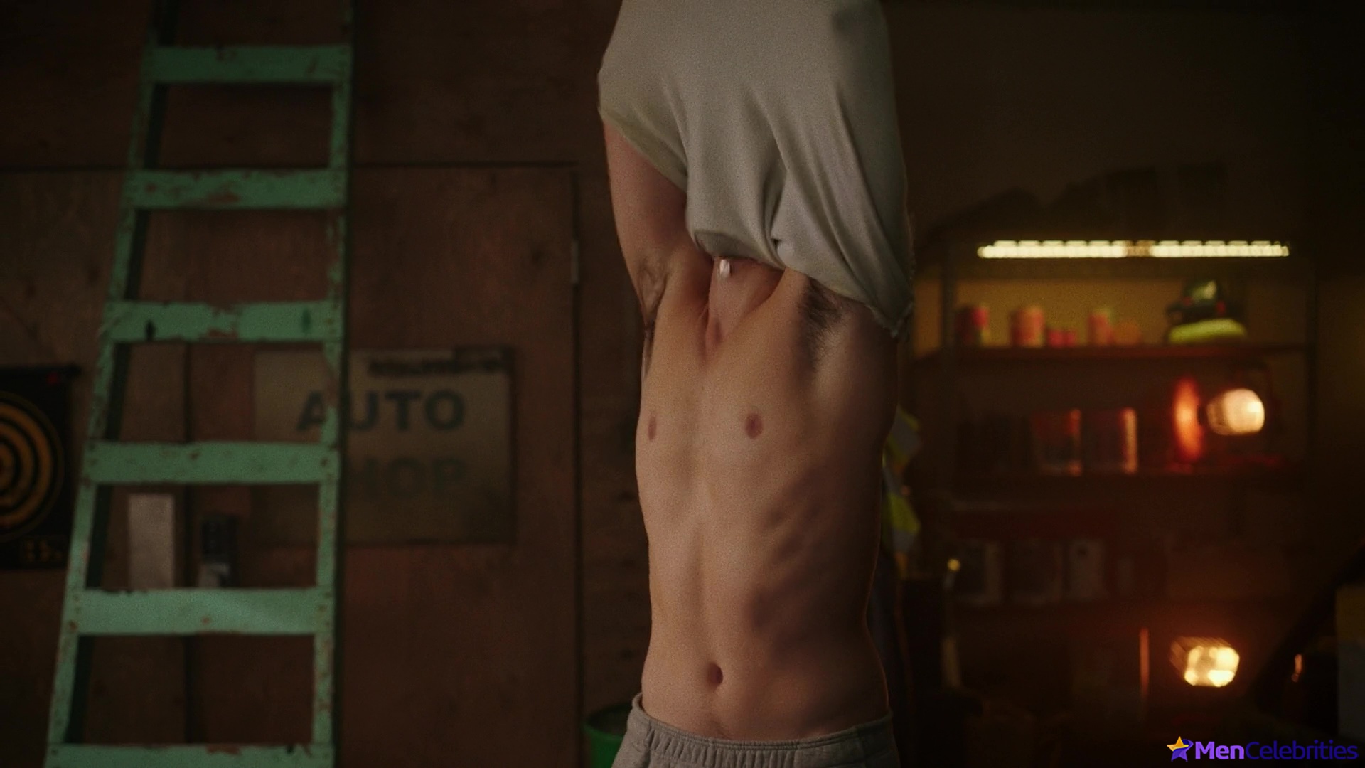 Milo Manheim nude and erotic underwear scenes