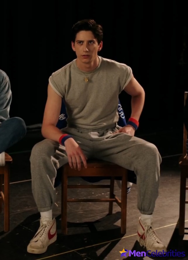 Milo Manheim shirtless and penis bulge pics