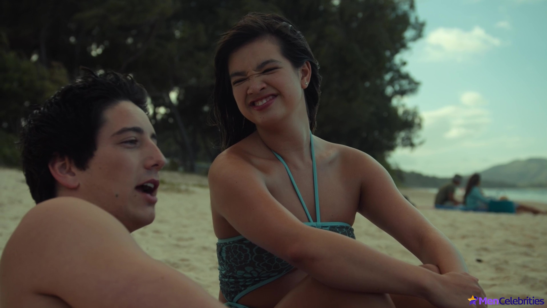 Milo Manheim nude and erotic underwear scenes