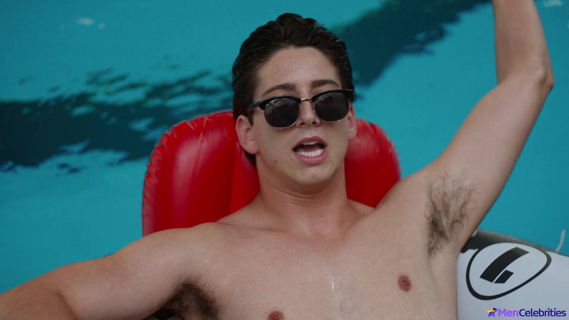 Milo Manheim nude and erotic underwear scenes