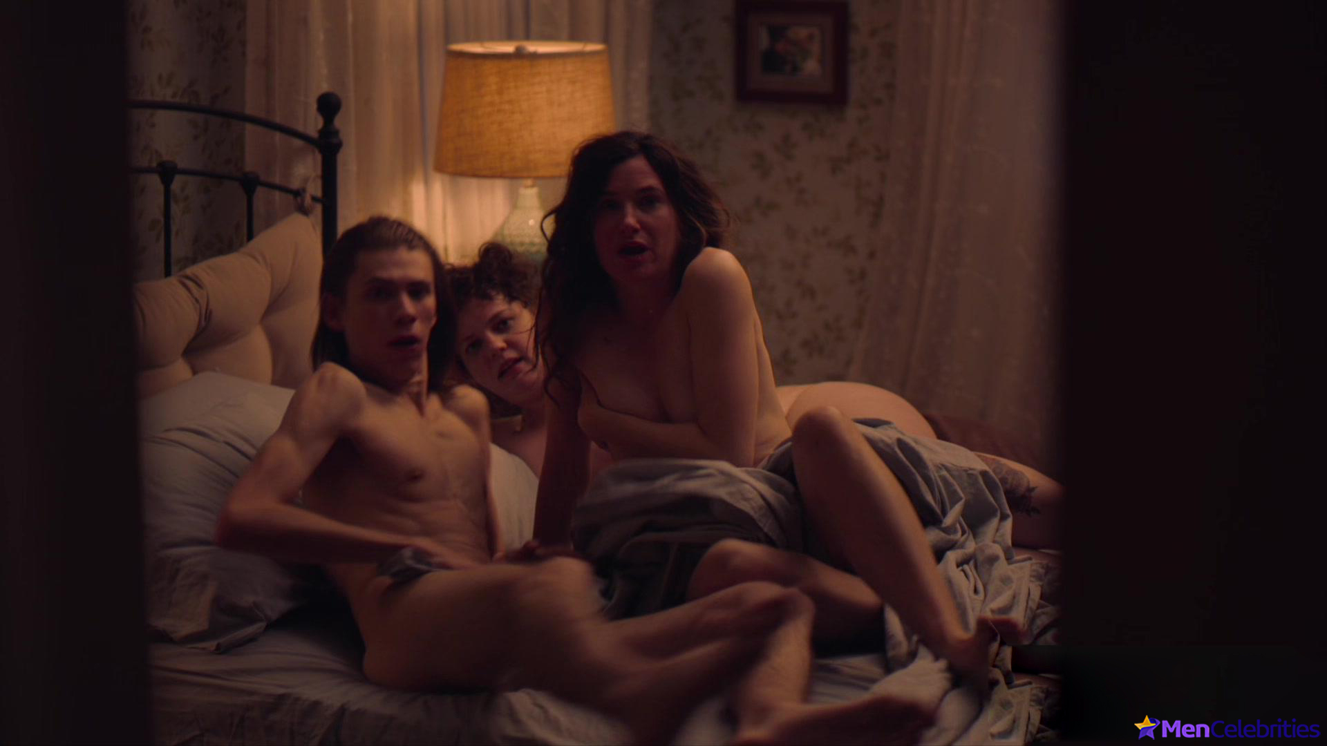Owen Teague nude and nsfw movie scenes