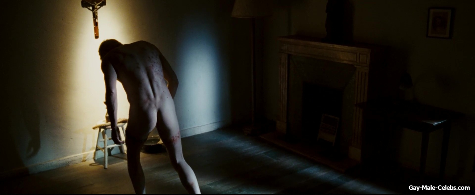 Paul Bettany Nude And NSFW Scenes in The Da Vinci Code