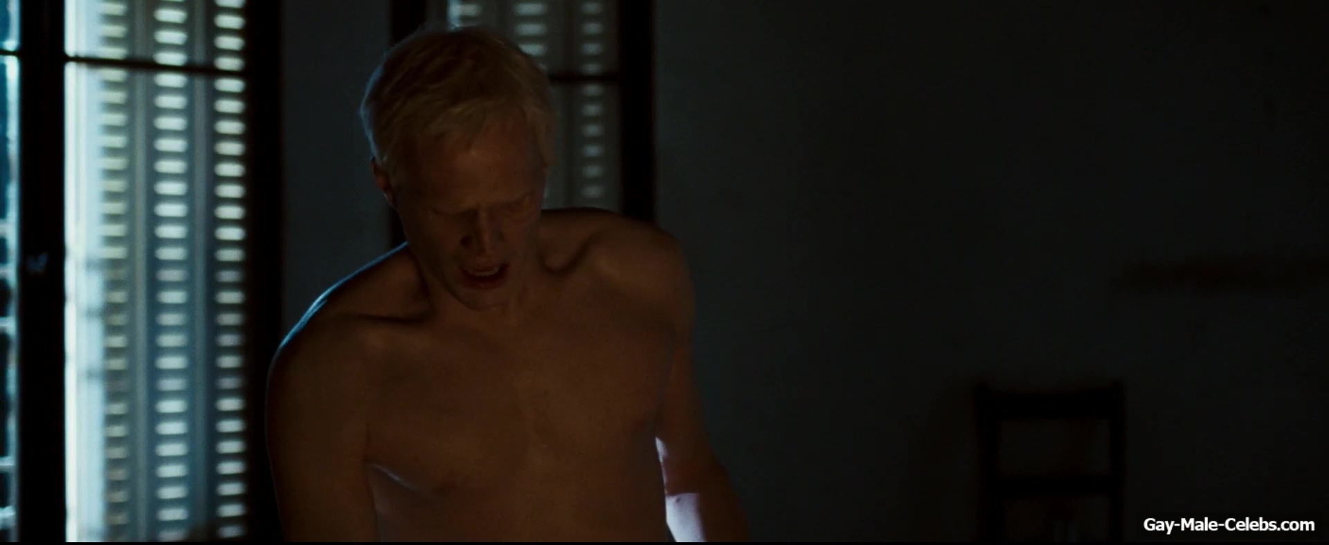 Paul Bettany Nude And NSFW Scenes in The Da Vinci Code