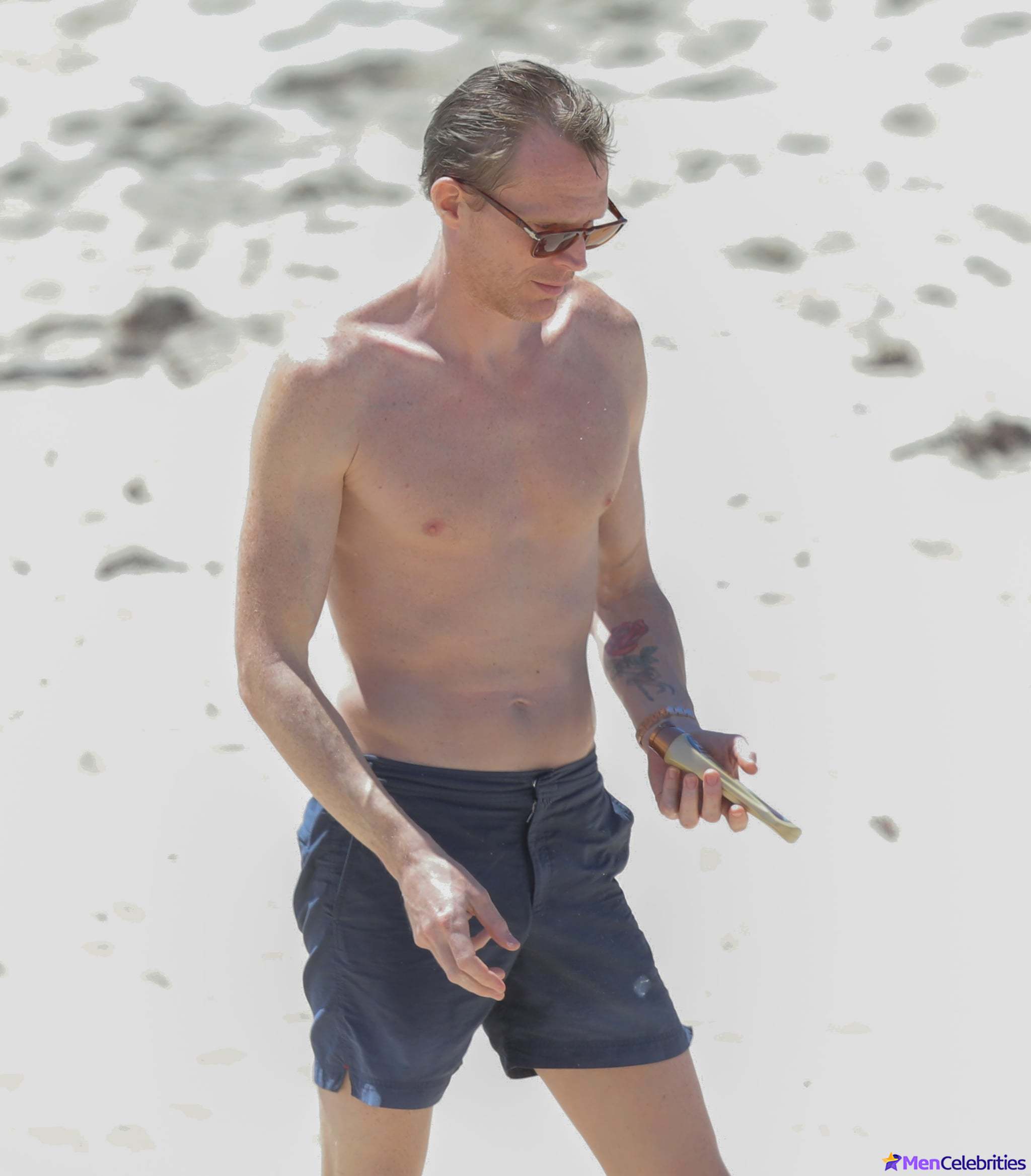 Paul Bettany naked