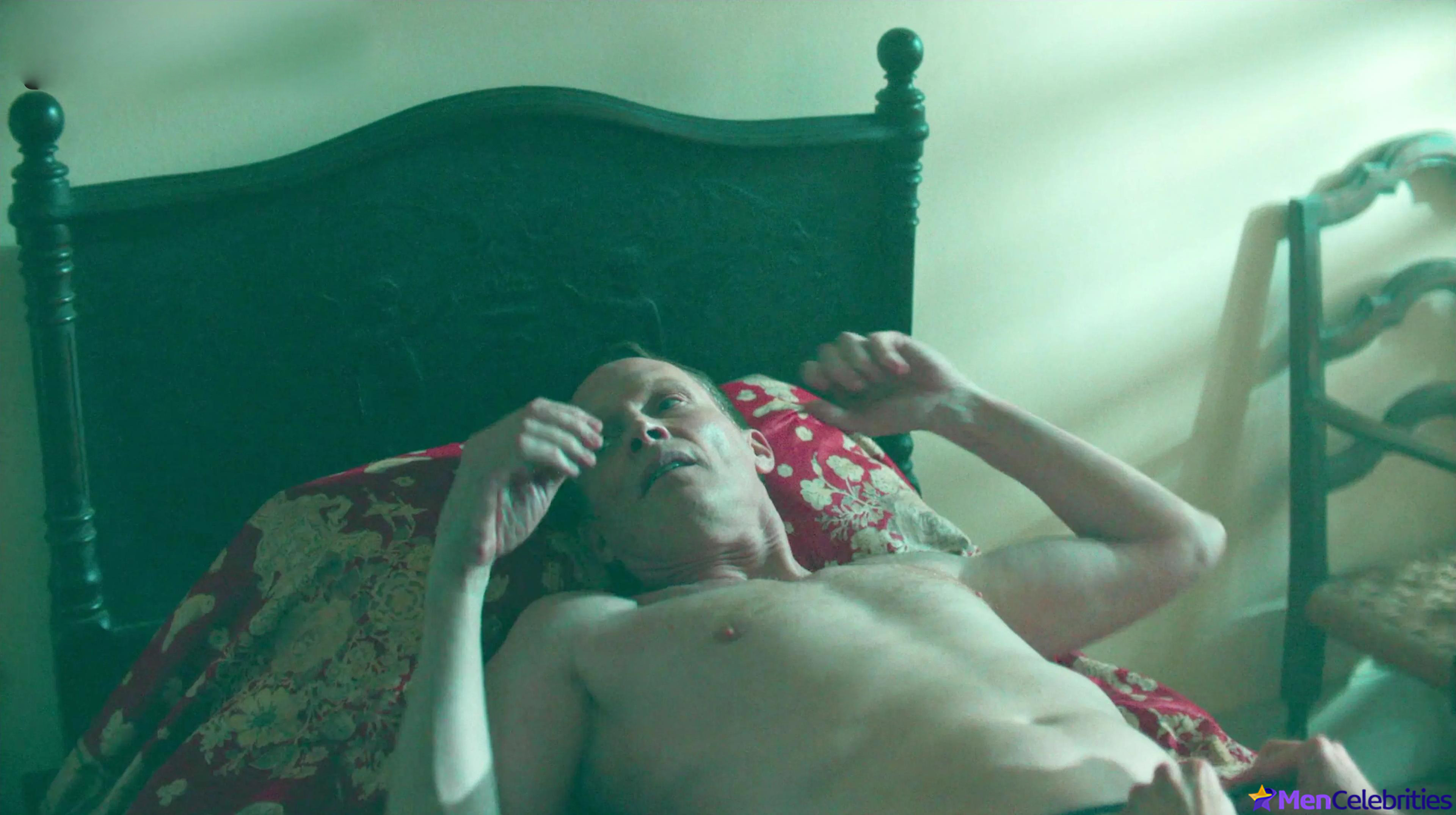 Paul Bettany nude in Amadeus