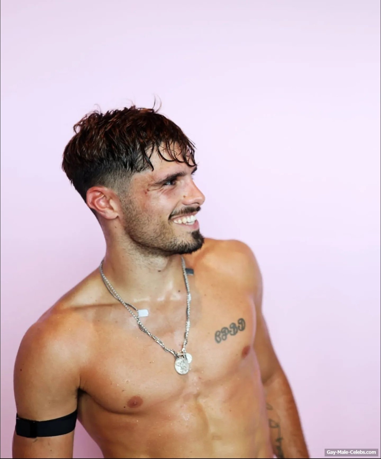 Pedro Neto Shirtless And Cock Bulge Photos