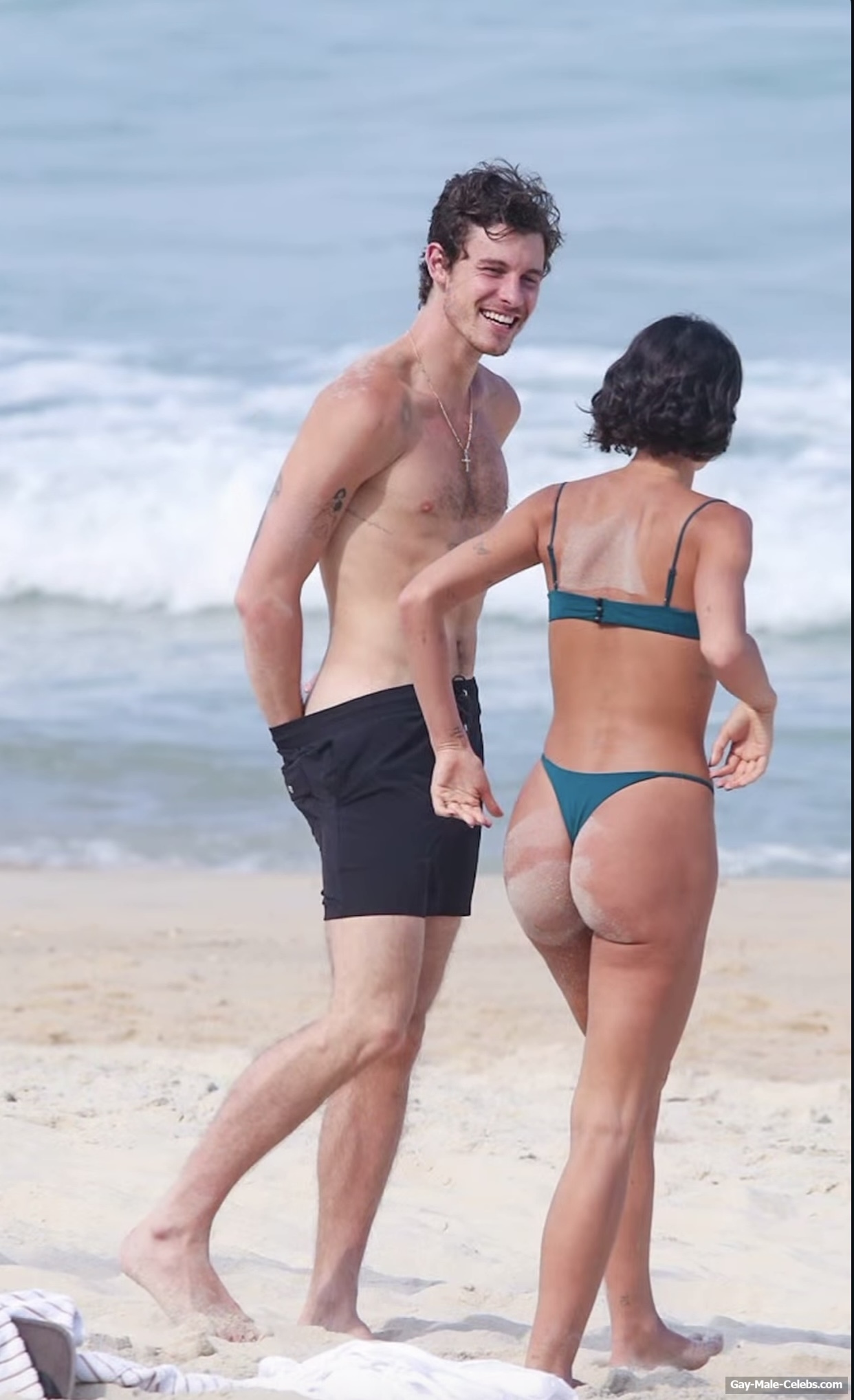 Shawn Mendes Caught Shirtless and Scratching Ones Ass On A Beach
