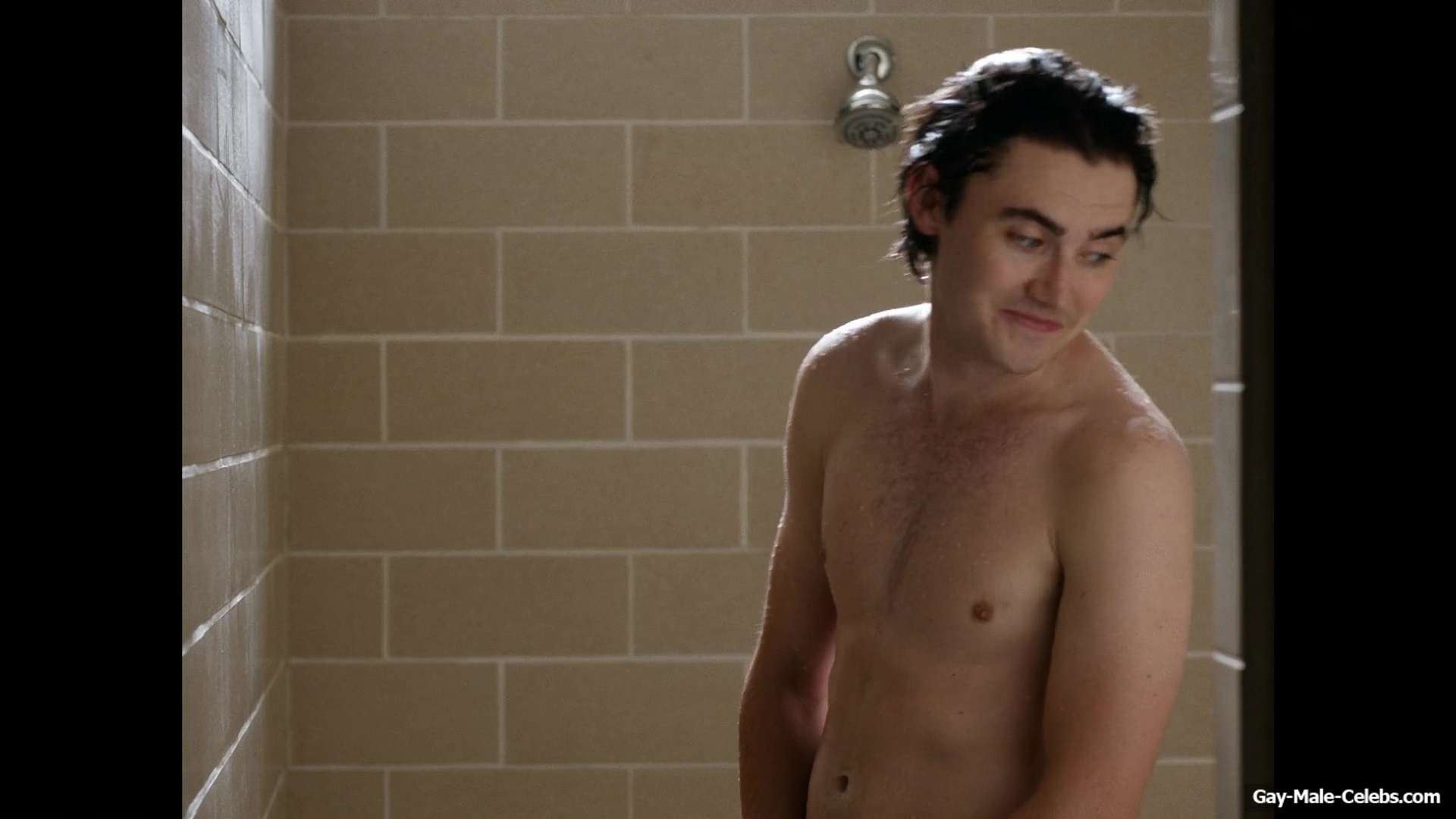Spencer MacPherson Nude Shower Scenes in School Spirits