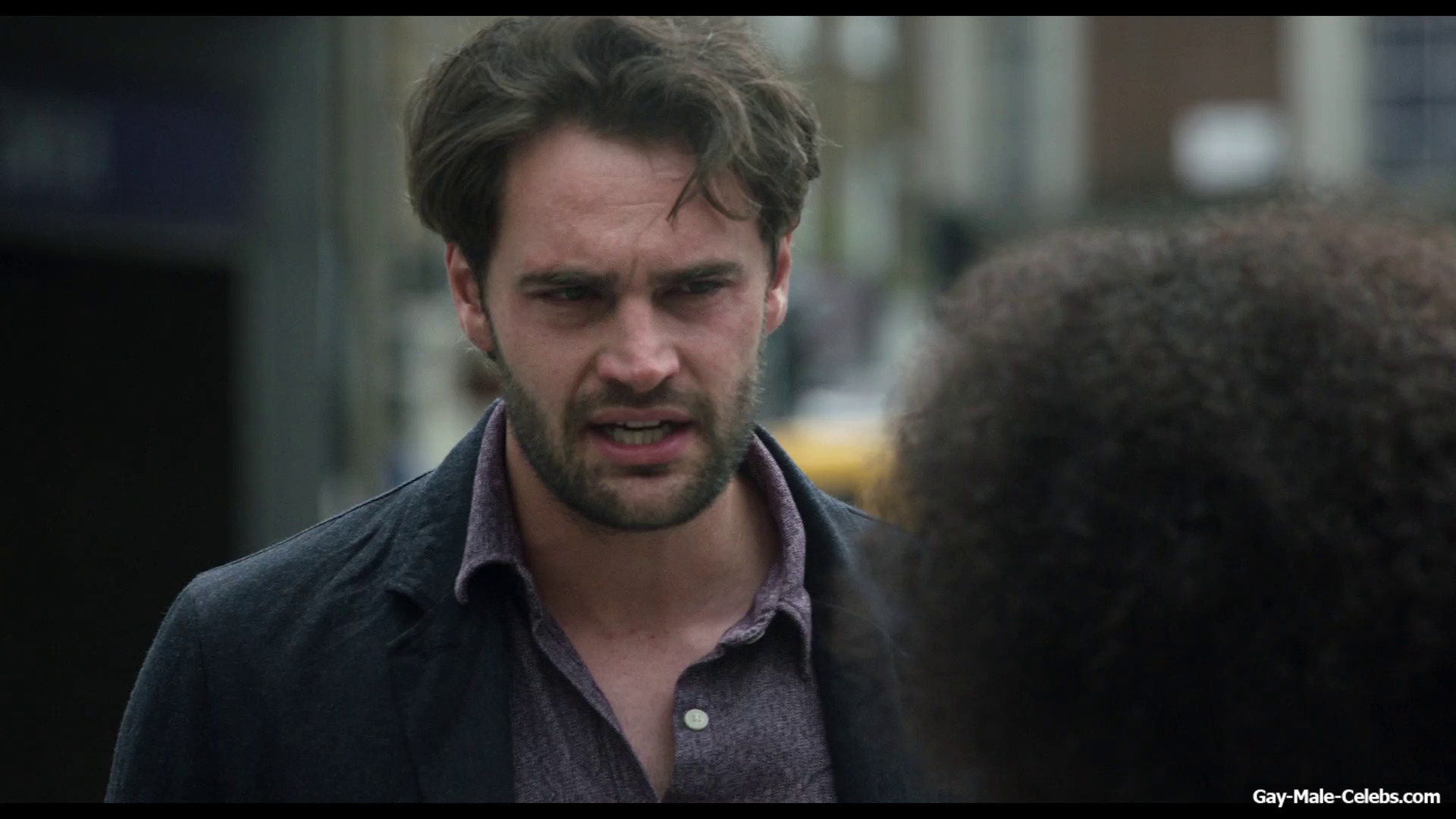 Tom Bateman nude in Behind Her Eyes