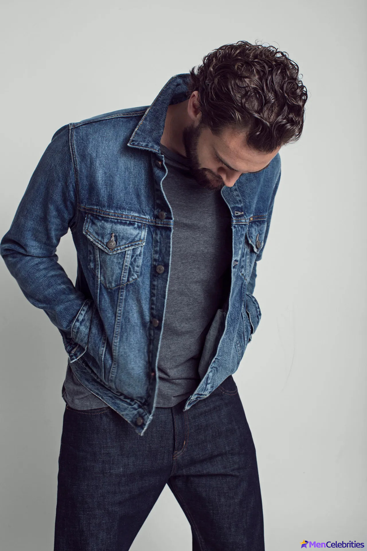 Tom Bateman sexy posing photos