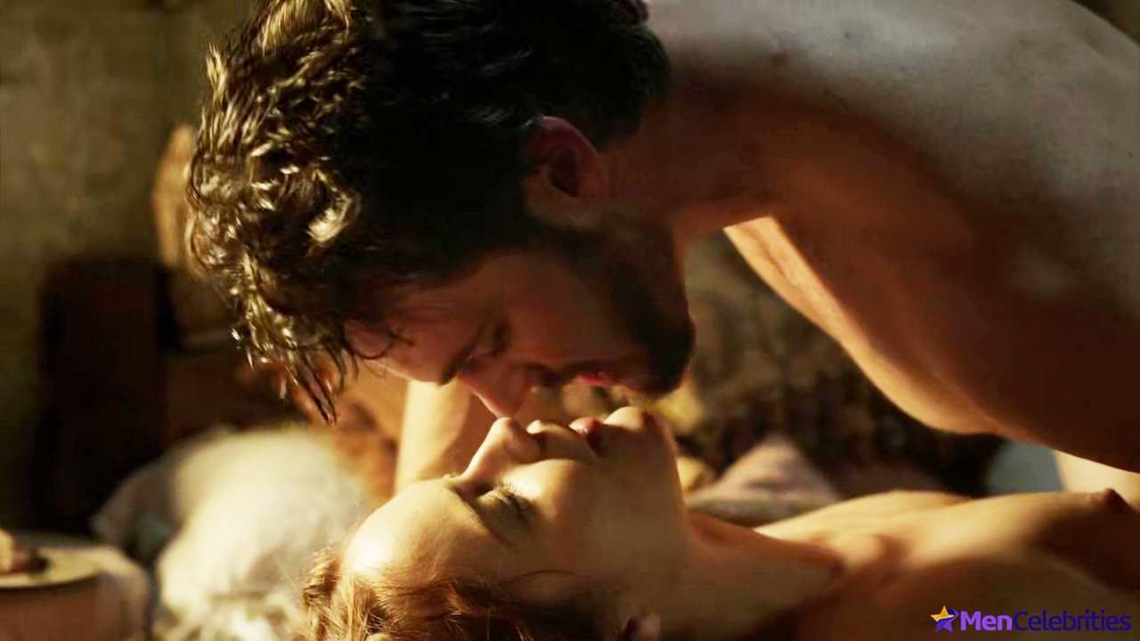 Tom Bateman nude and sex scenes