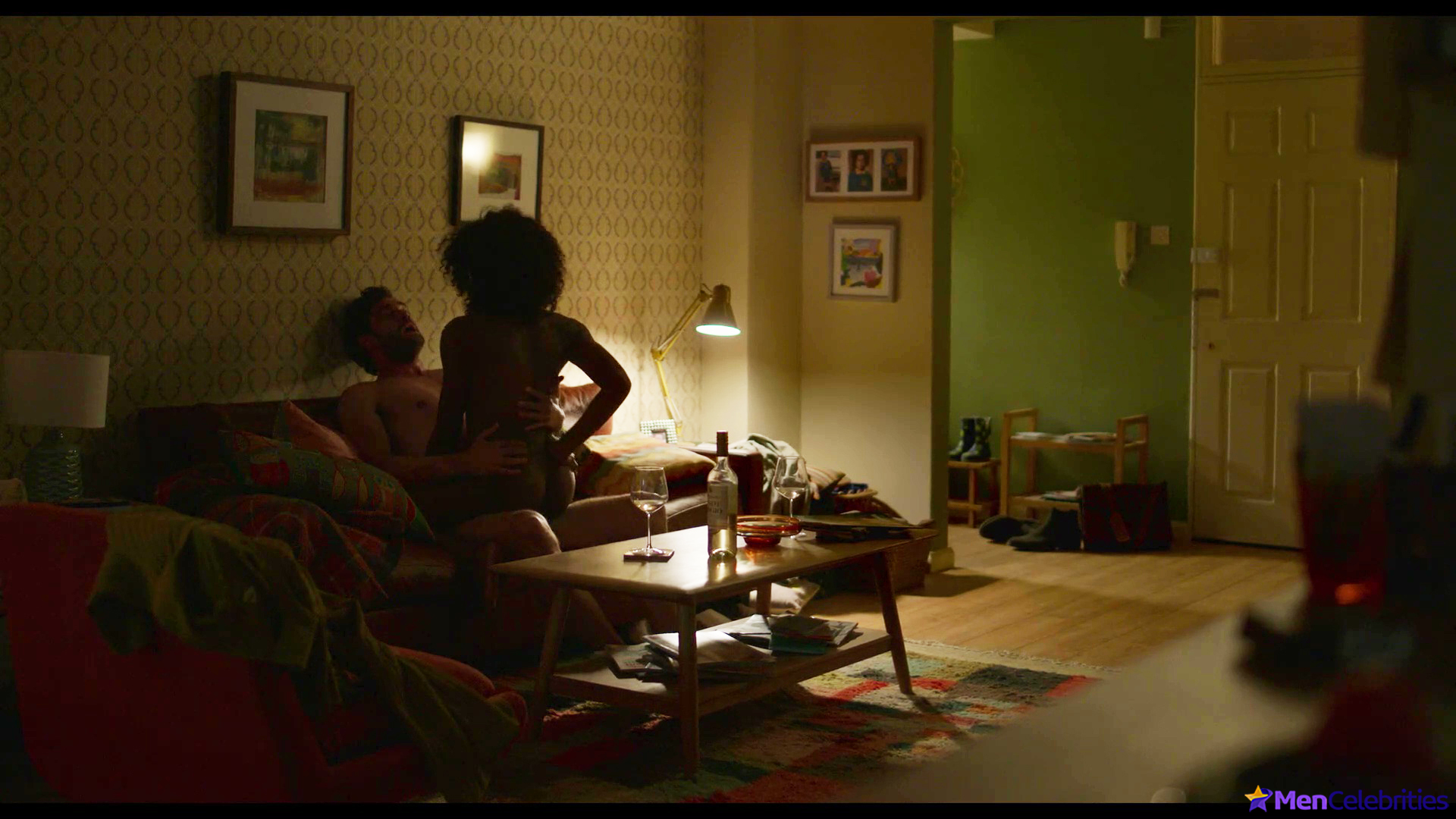 Tom Bateman nude and sex scenes