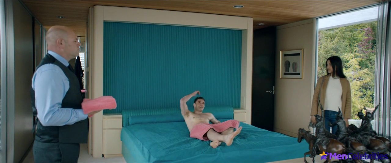 Tom Bateman nude and sex scenes