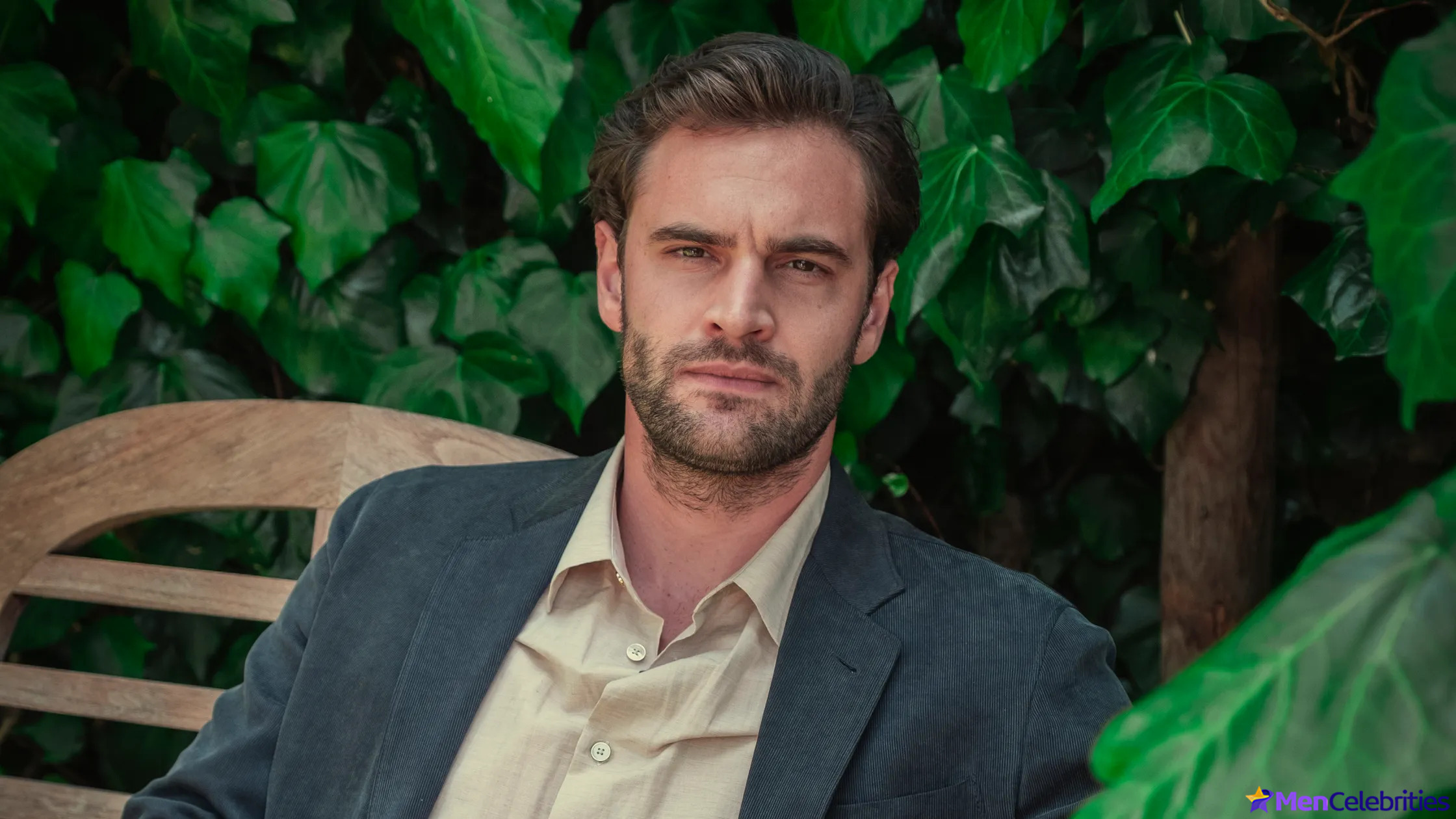Tom Bateman sexy posing photos