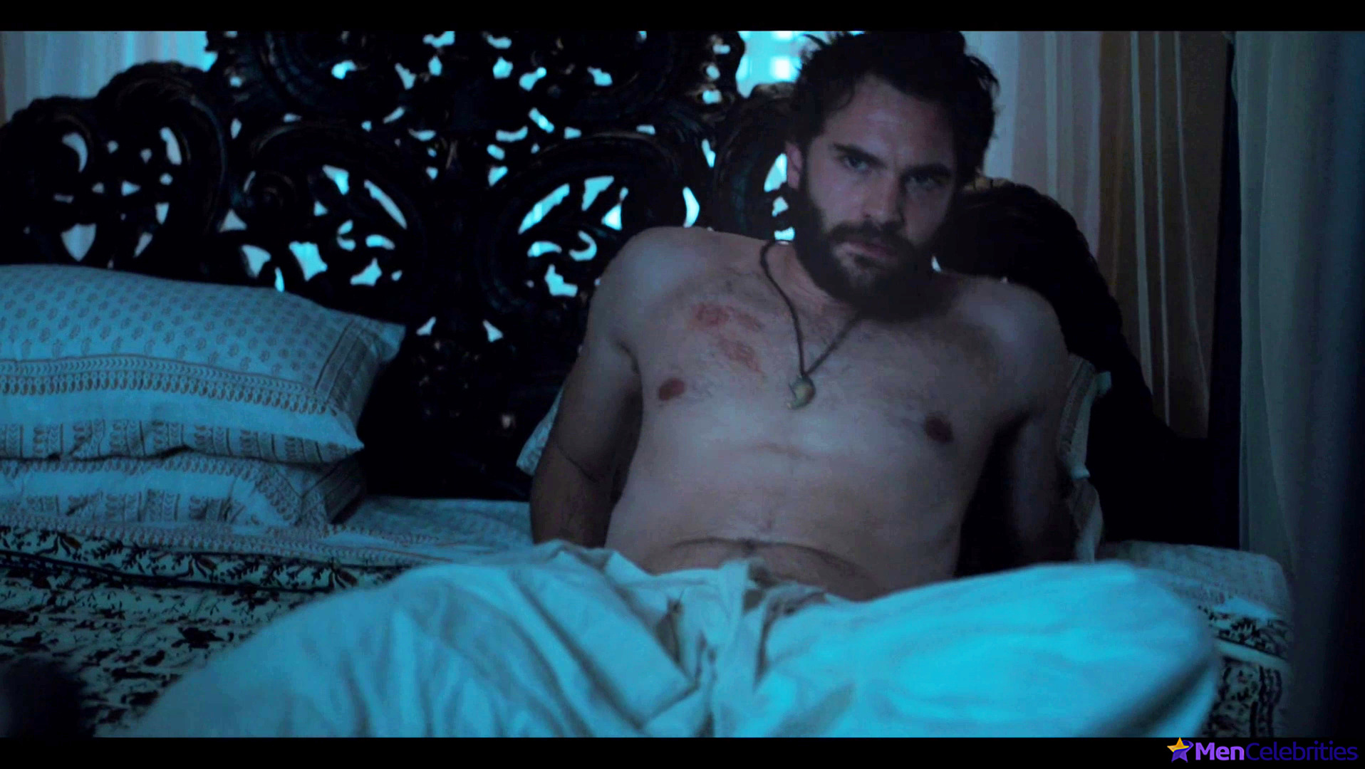 Tom Bateman nude and sex scenes