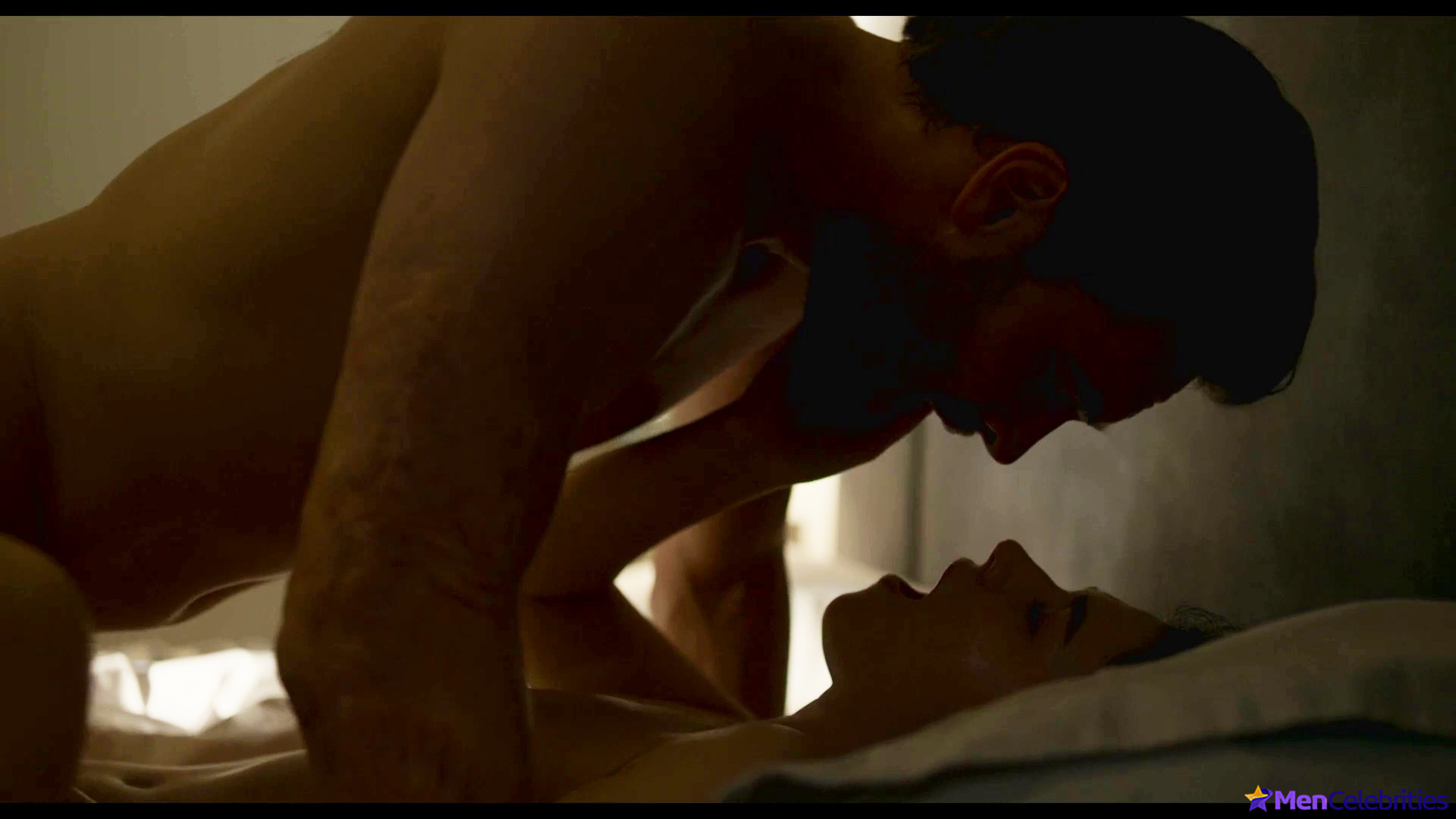 Tom Bateman nude and sex scenes