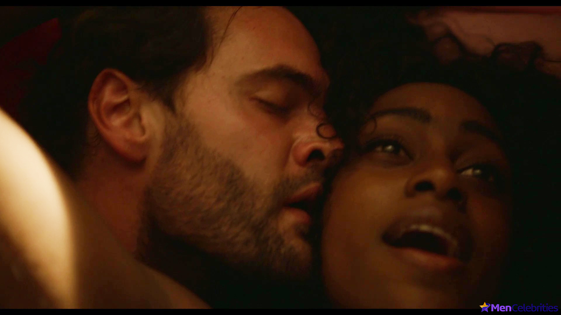 Tom Bateman nude and sex scenes