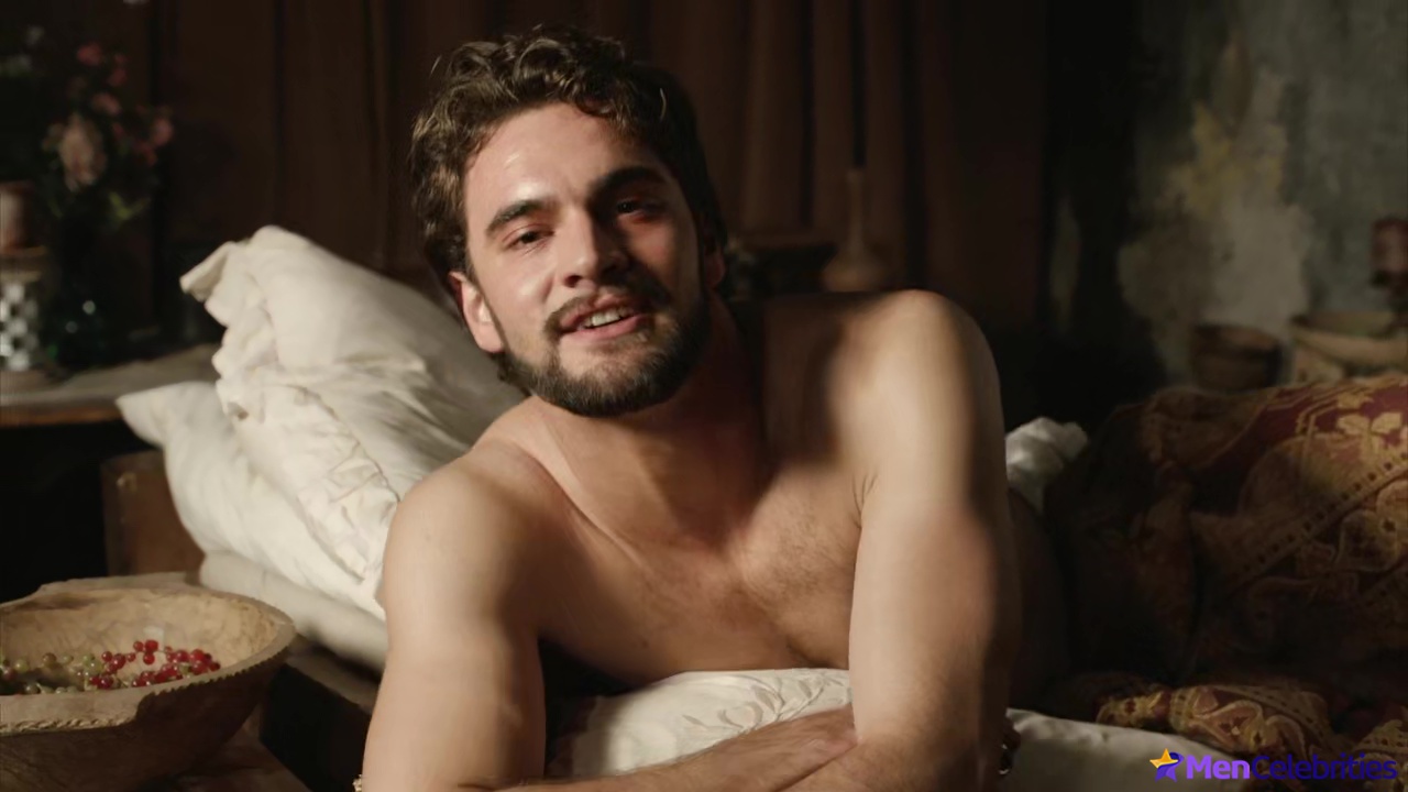 Tom Bateman nude and sex scenes