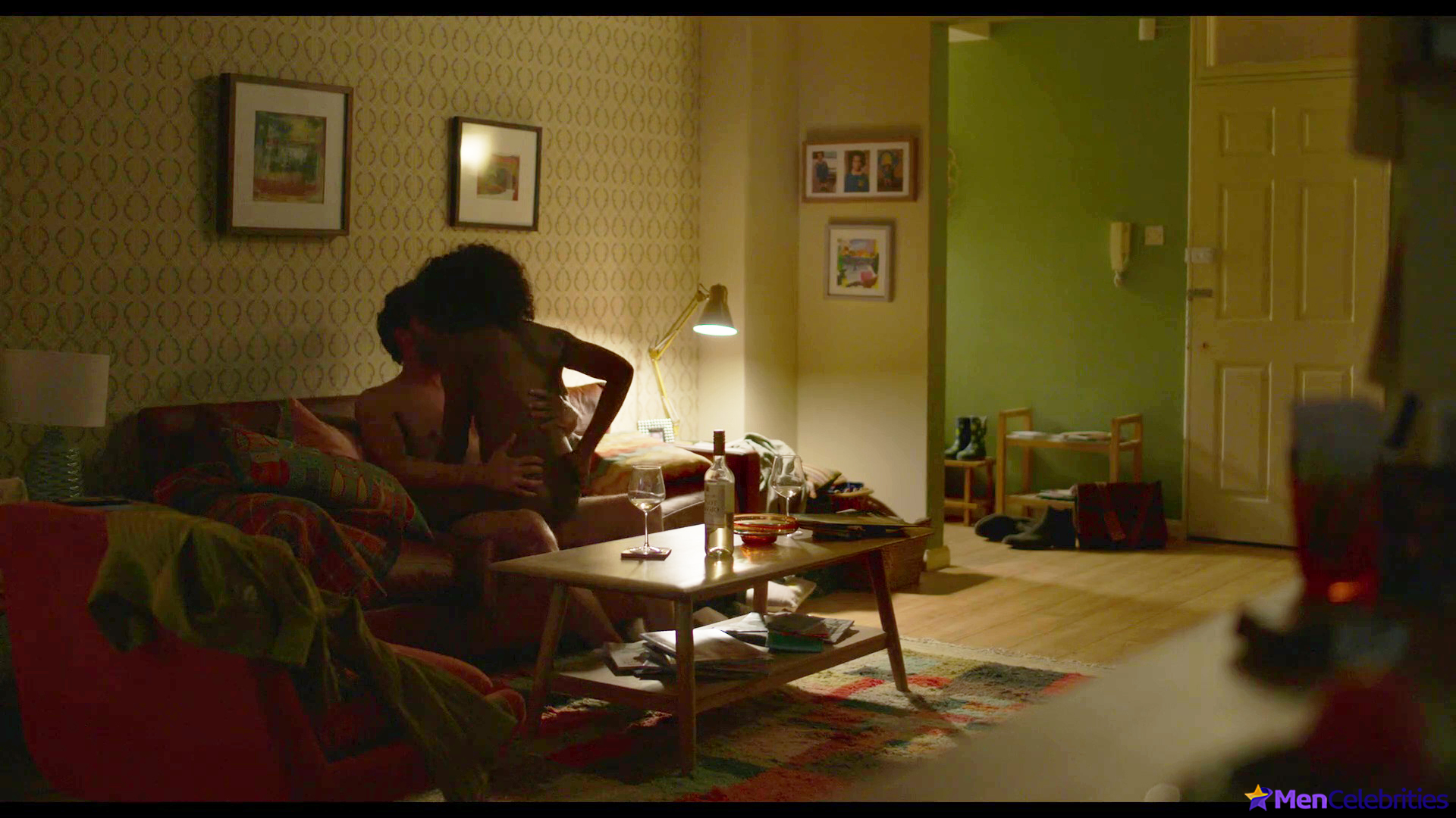Tom Bateman nude and sex scenes