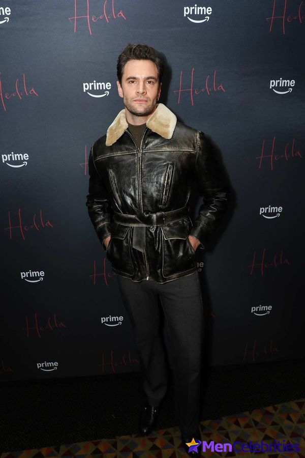 Tom Bateman sexy posing photos
