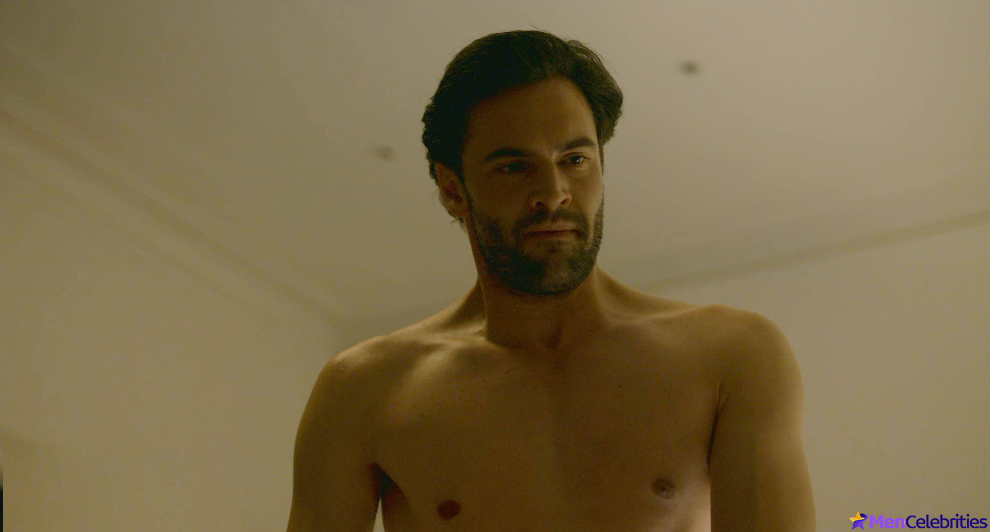 Tom Bateman nude and sex scenes