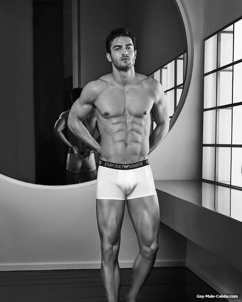 Aleksandar Rusic Nude And Sexy Underwear Pics