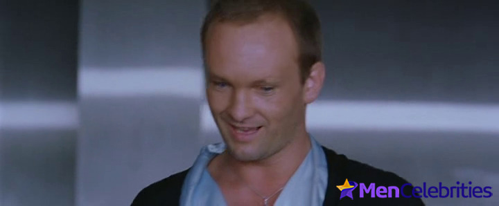Andrew Howard shirtless in One Perfect Day