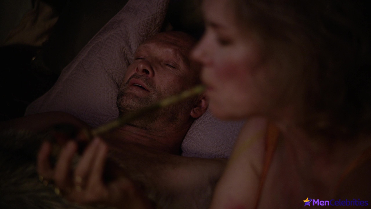 Andrew Howard naked in The Outpost 1-04 Strange Bedfellows