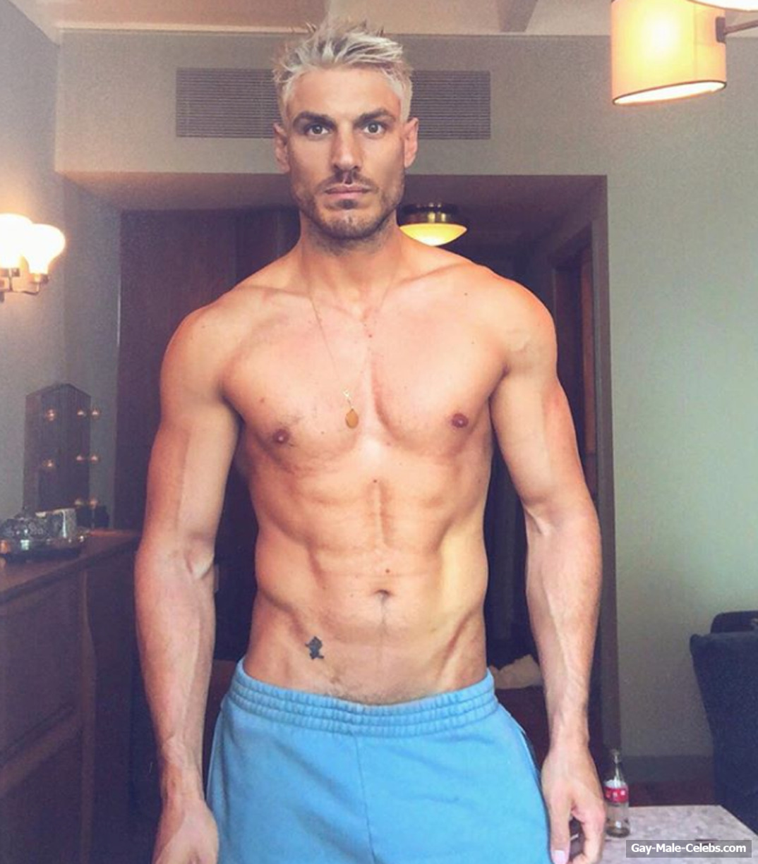 Chris Appleton shirtless and cock bulge photos
