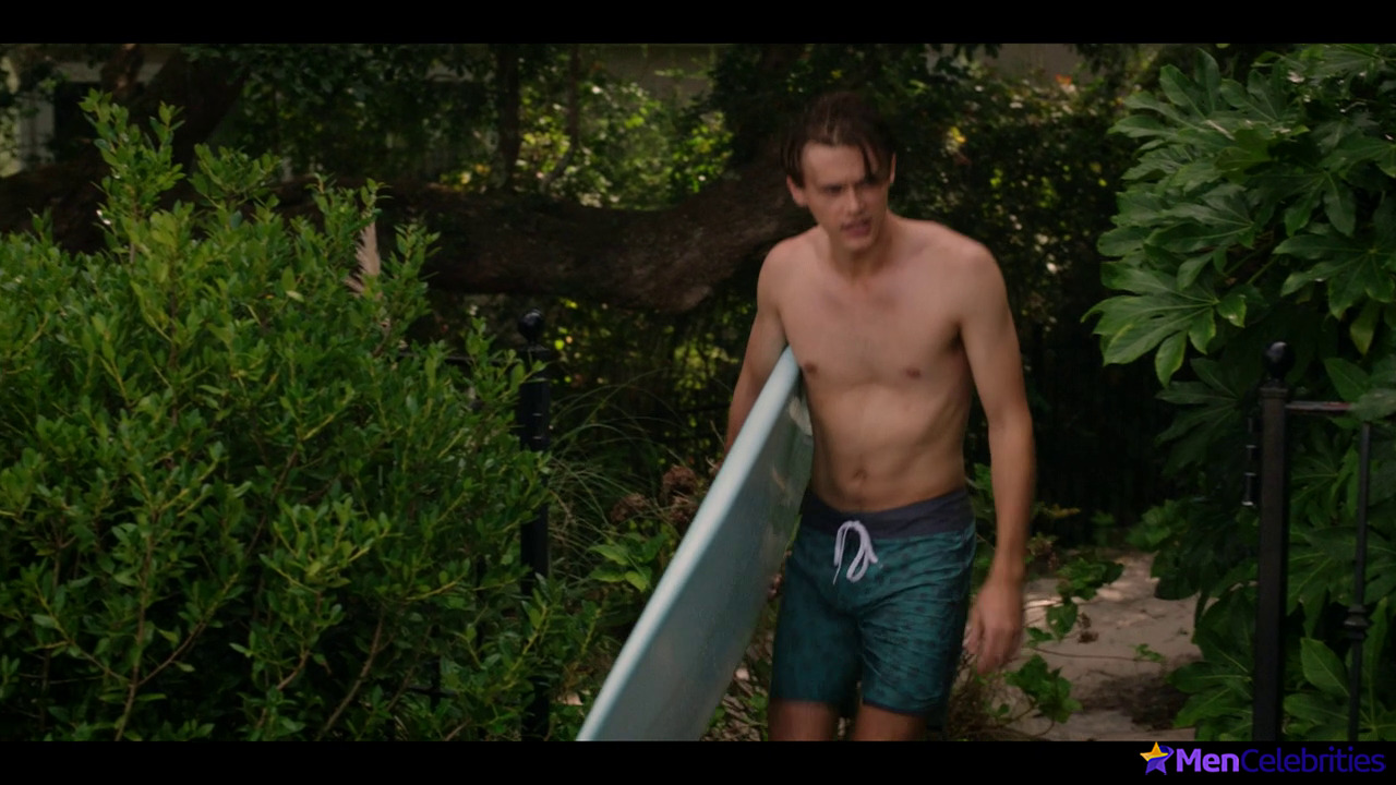 Christopher Briney nude and sex in The Summer I Turned Pretty