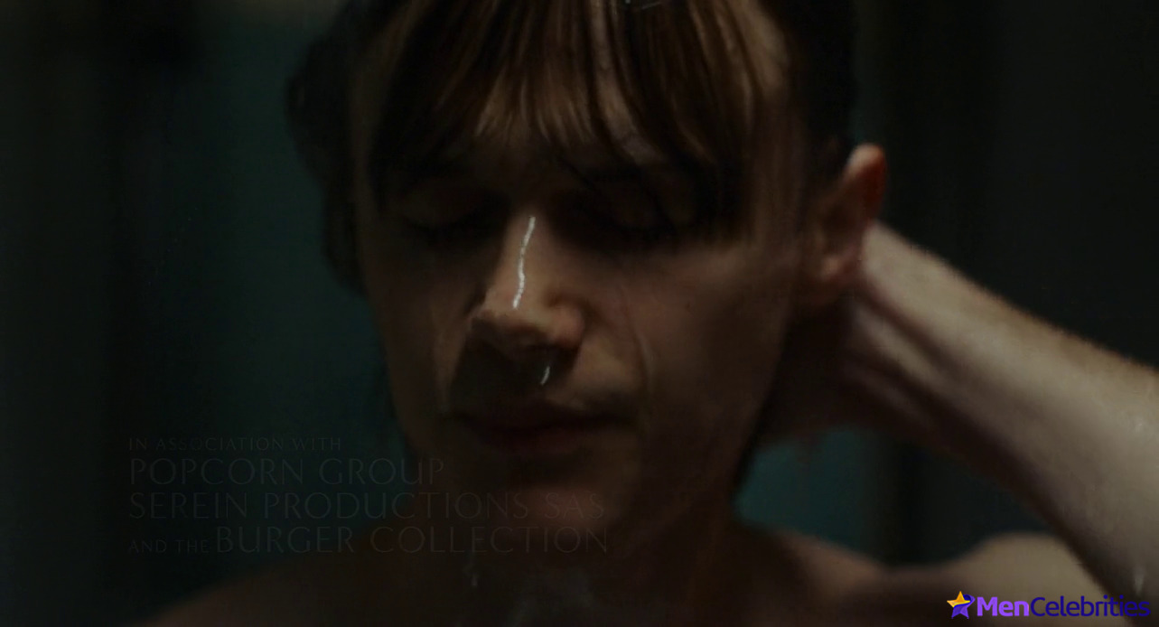 Christopher Briney nude in Daliland