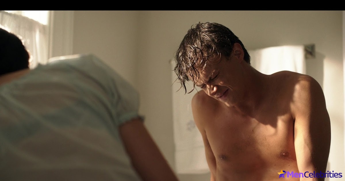 Christopher Briney nude and sex in The Summer I Turned Pretty