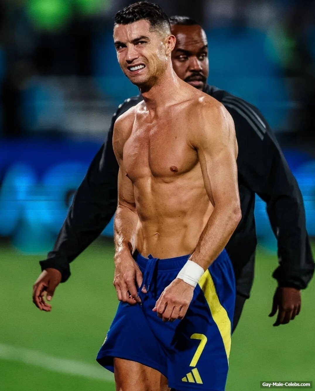 Cristiano Ronaldo shirtless