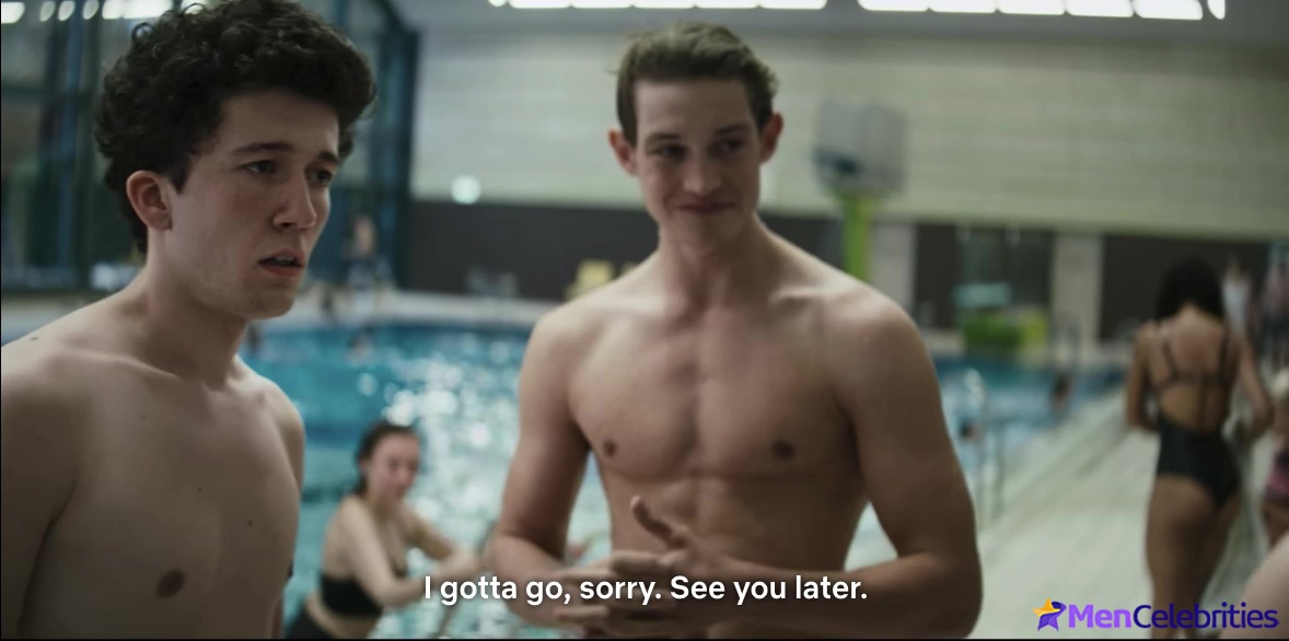 Damian Hardung shirtless in How To Sell Drugs Online 1-01 Nerd Today Boss Tomorrow