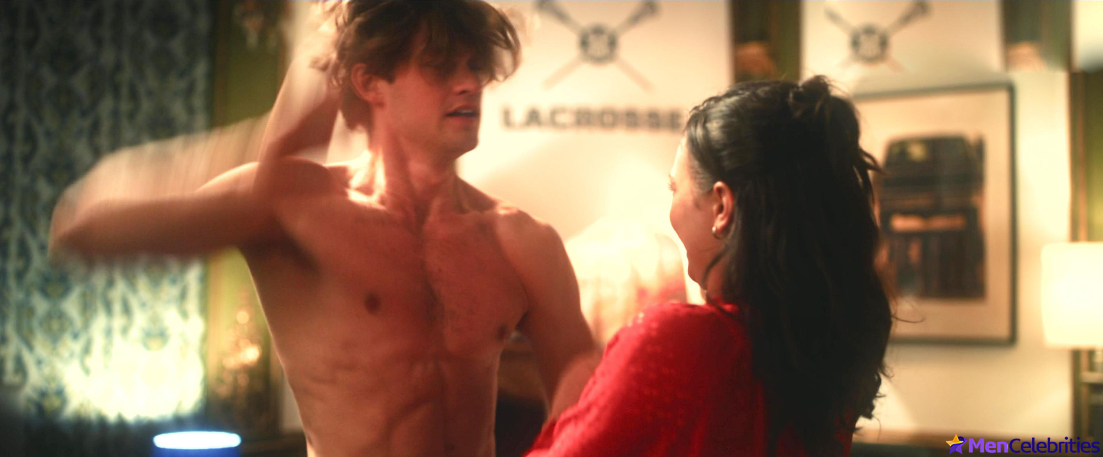 Damian Hardung nude and sex movie scenes