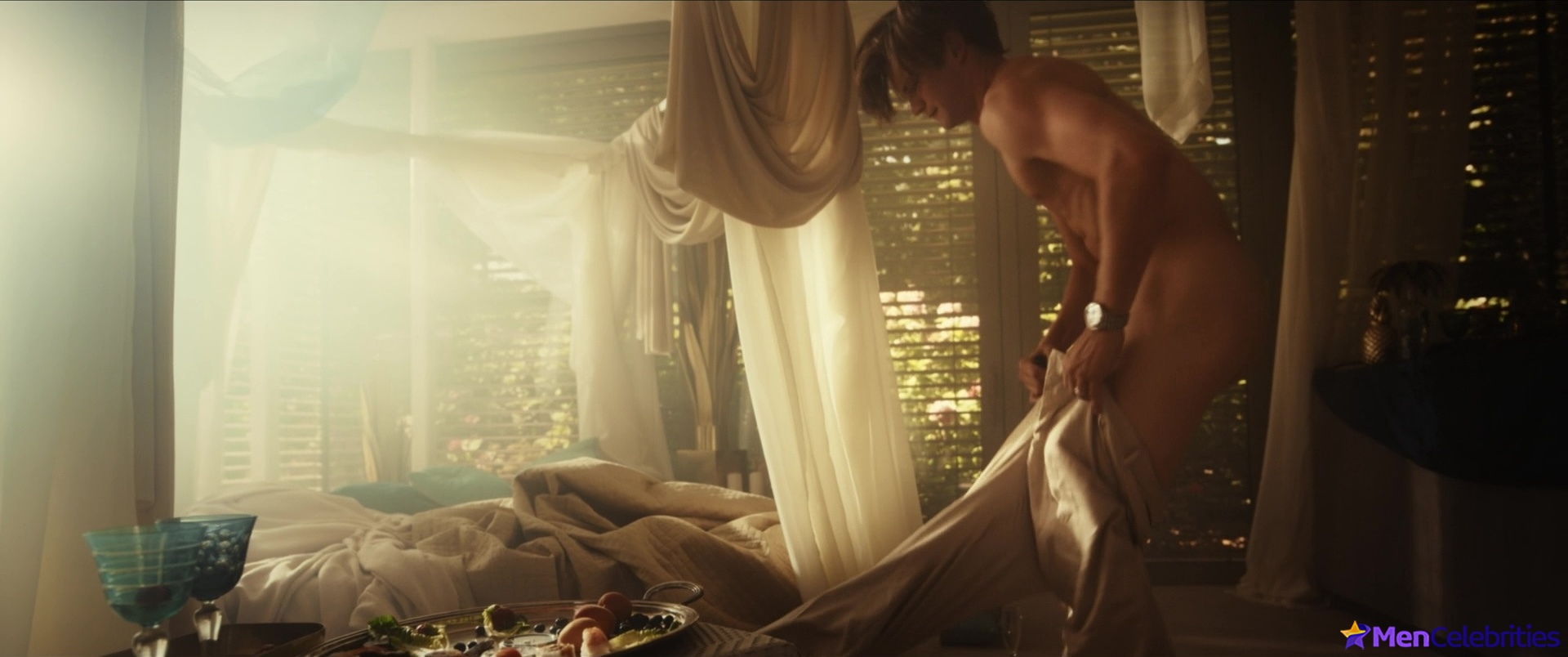 Damian Hardung nude in Maxton Hall 1-01 Under The Radar
