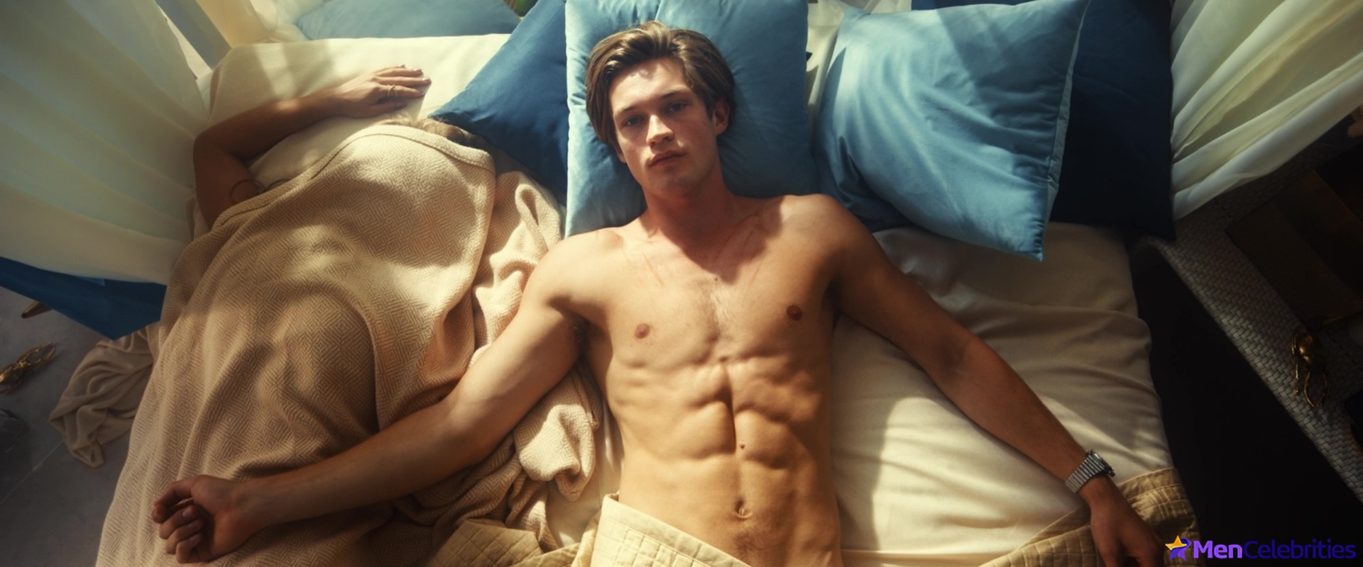Damian Hardung nude in Maxton Hall 1-01 Under The Radar