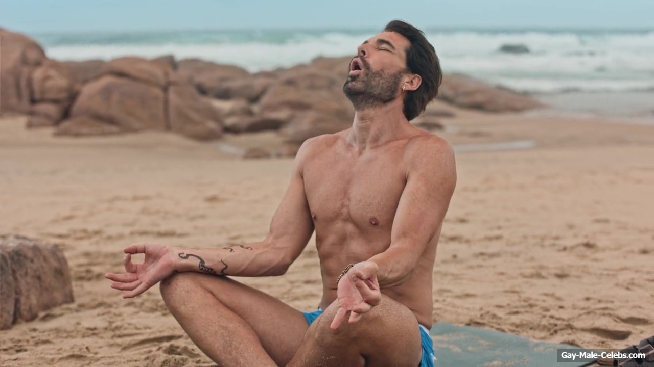 Jerry OConnell Tim Rozon and Chris van Rensburg Shirtless And Cock Bulge Scenes in Summers Last Resort