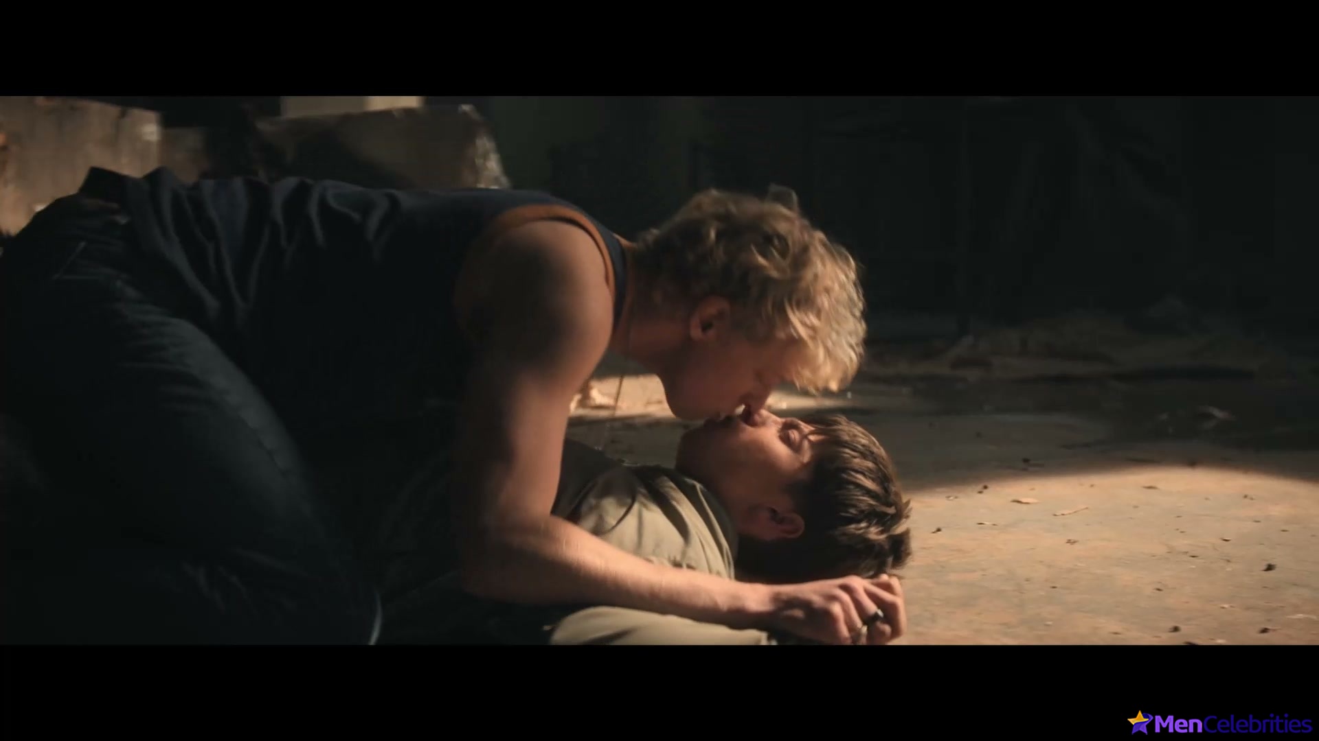 Joe Bird nude and gay sex scenes