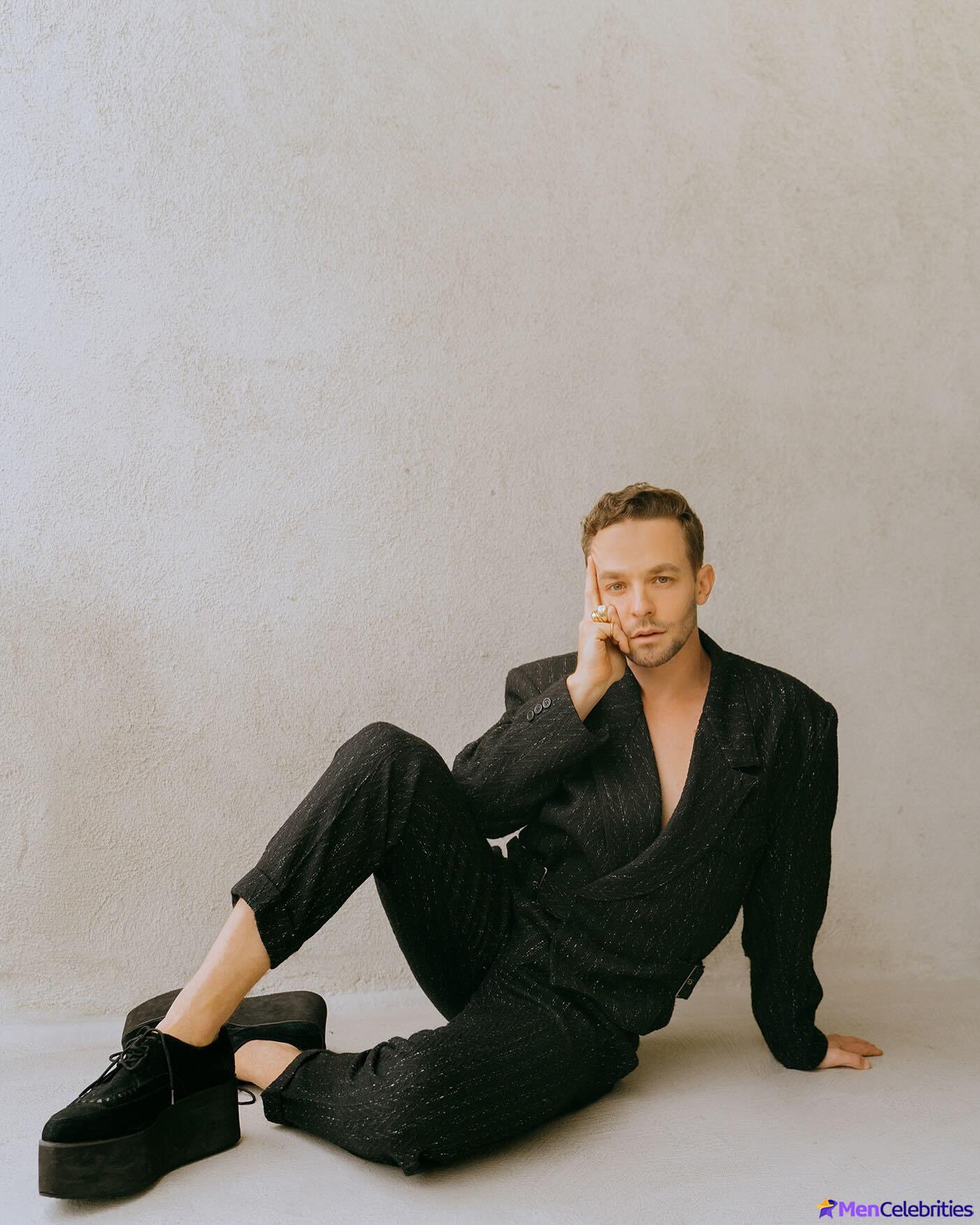 John Brodsky shirtless and sexy pics