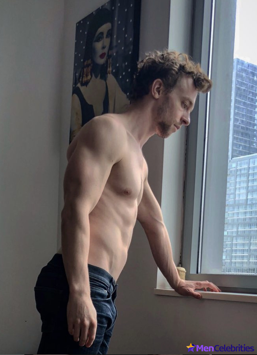 John Brodsky shirtless and sexy pics